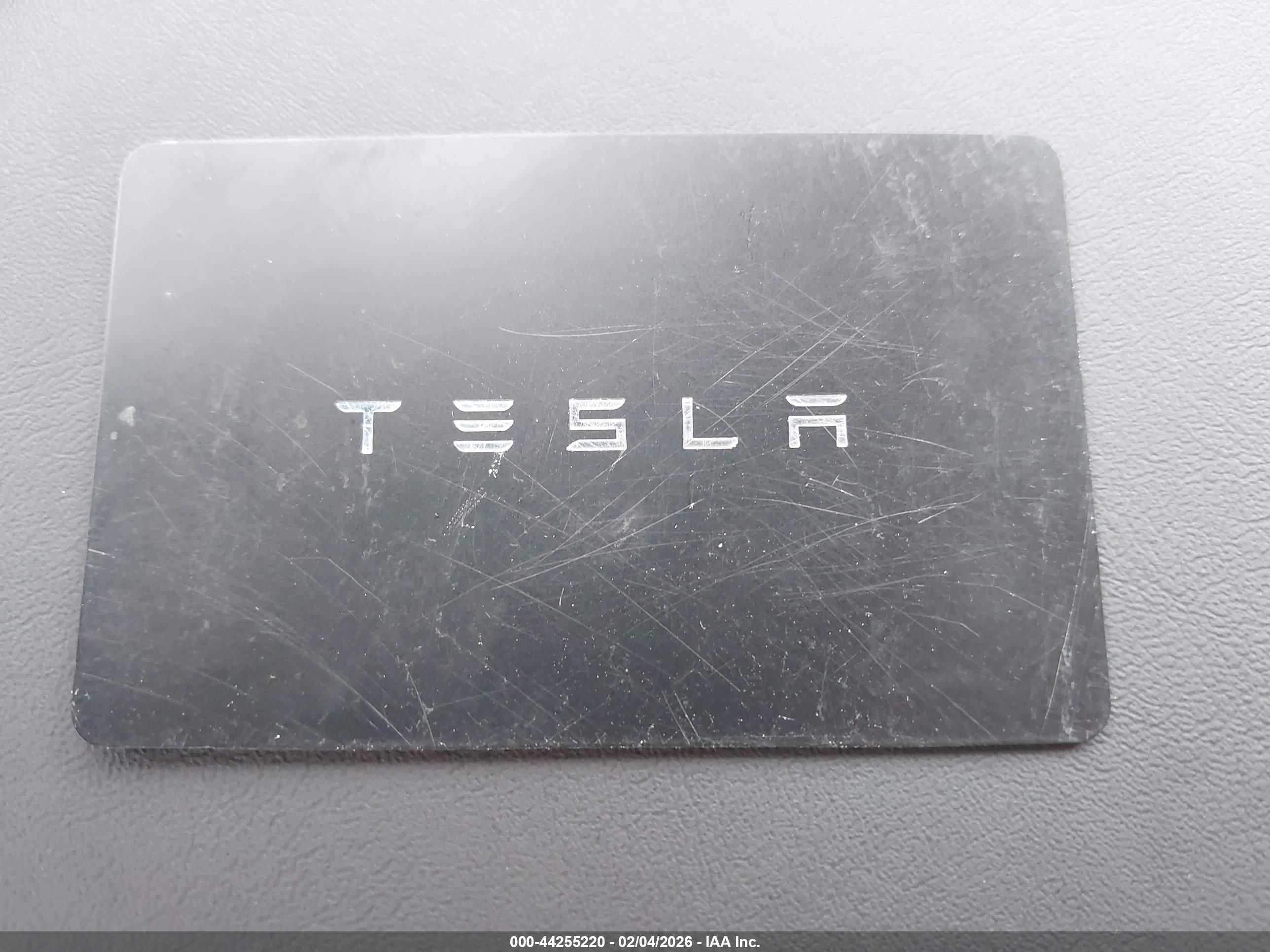 TESLA MODEL image 11