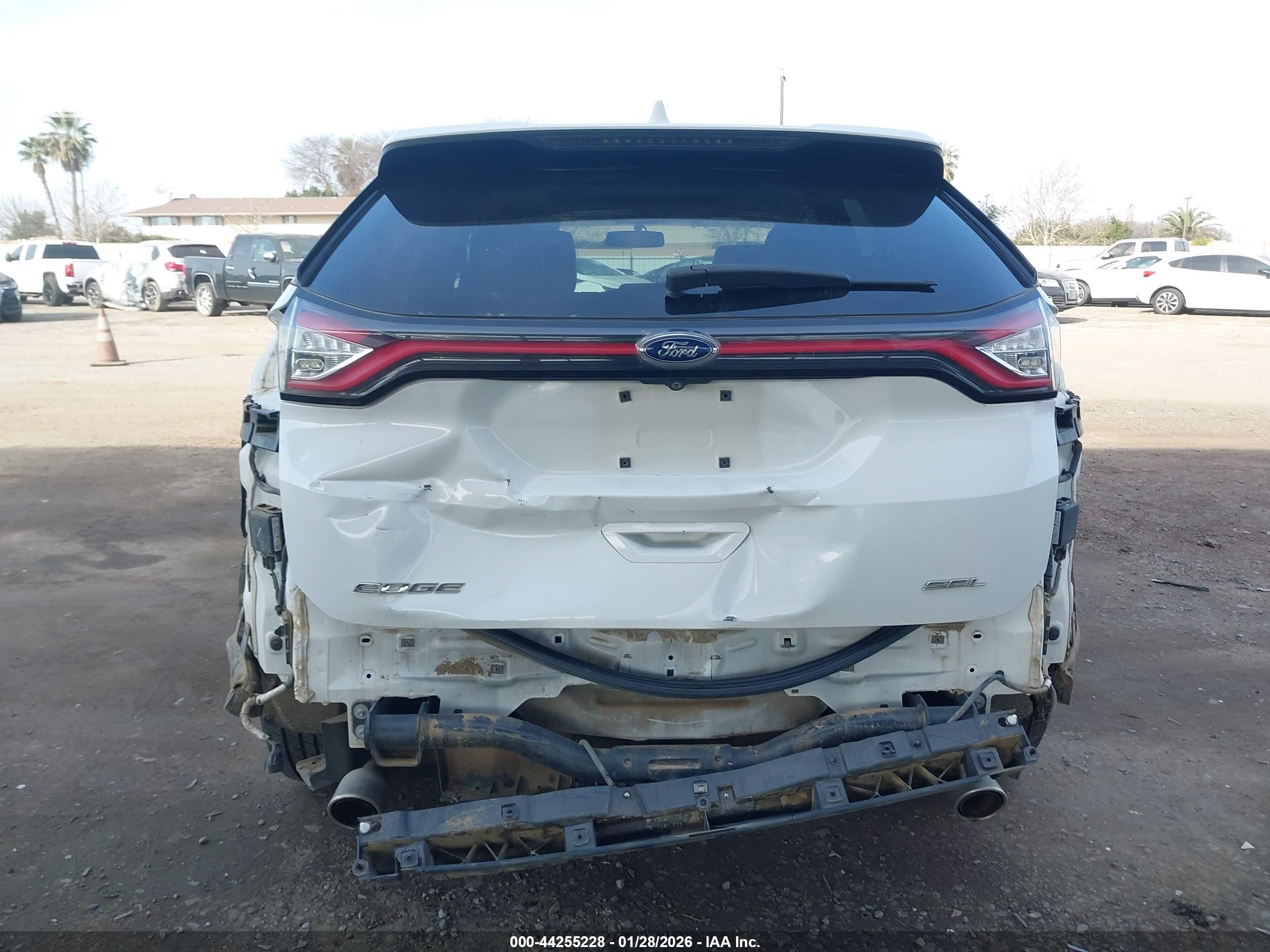 FORD EDGE image 6