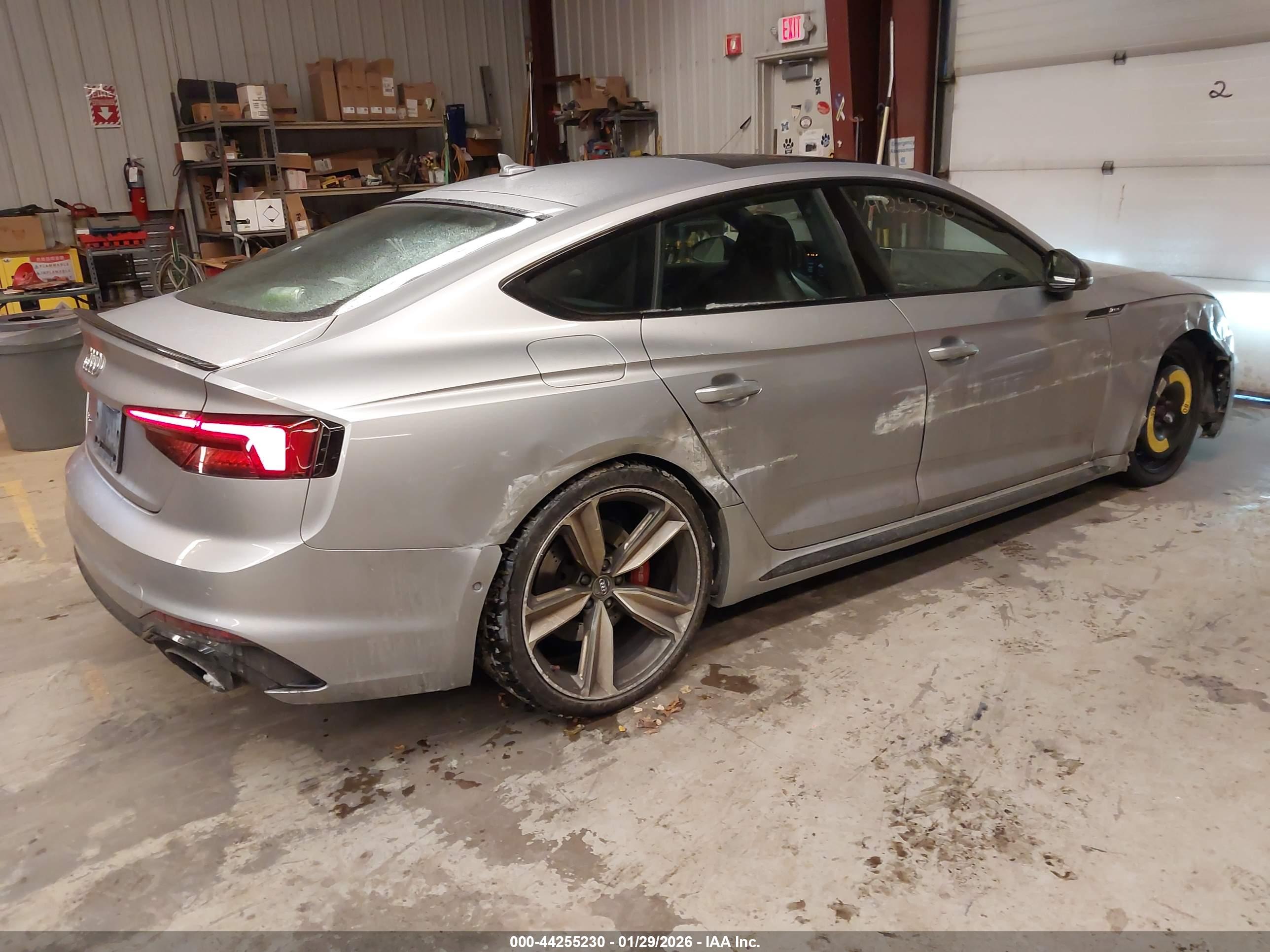 AUDI RS image 4