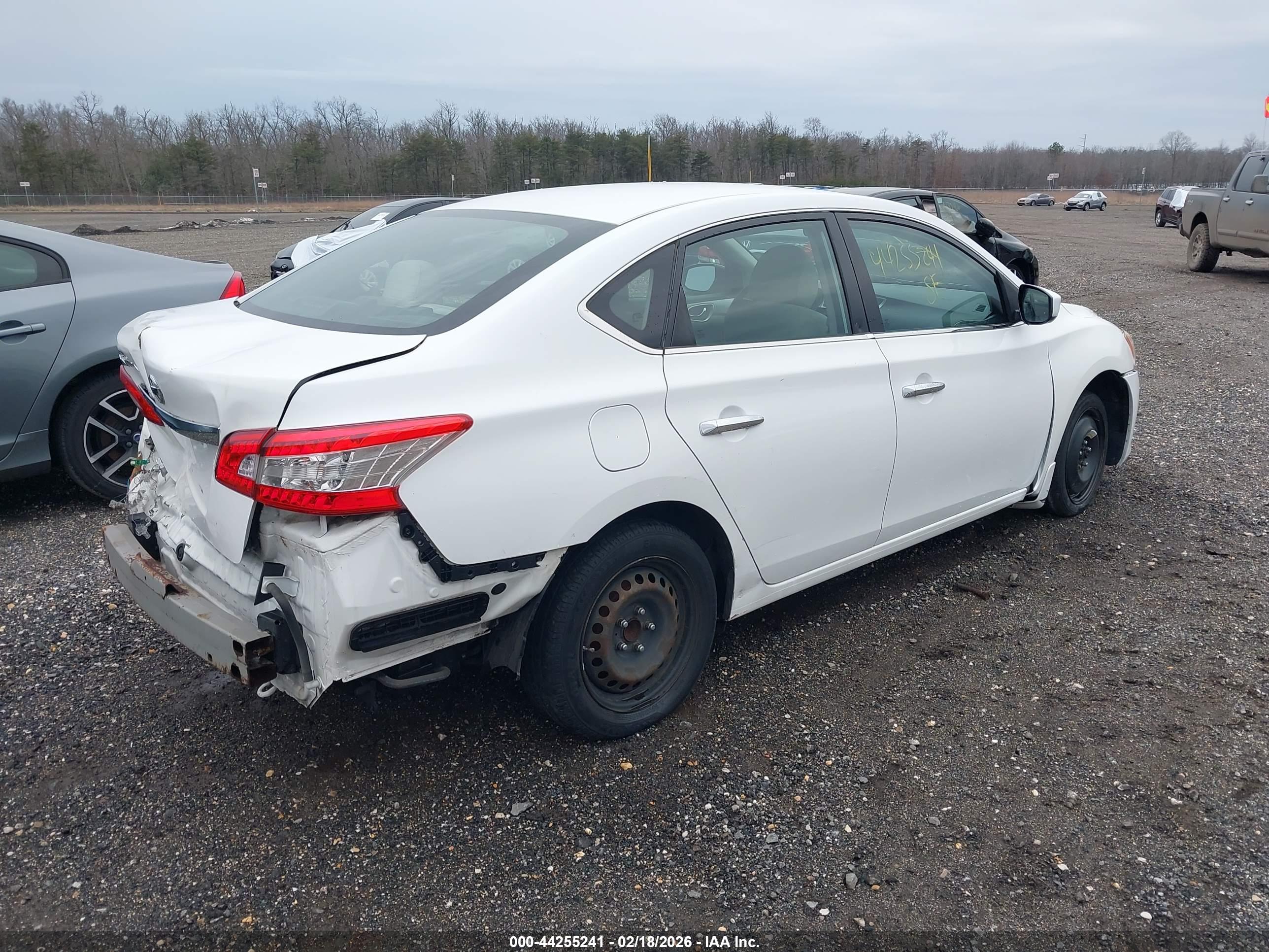 NISSAN SENTRA image 4