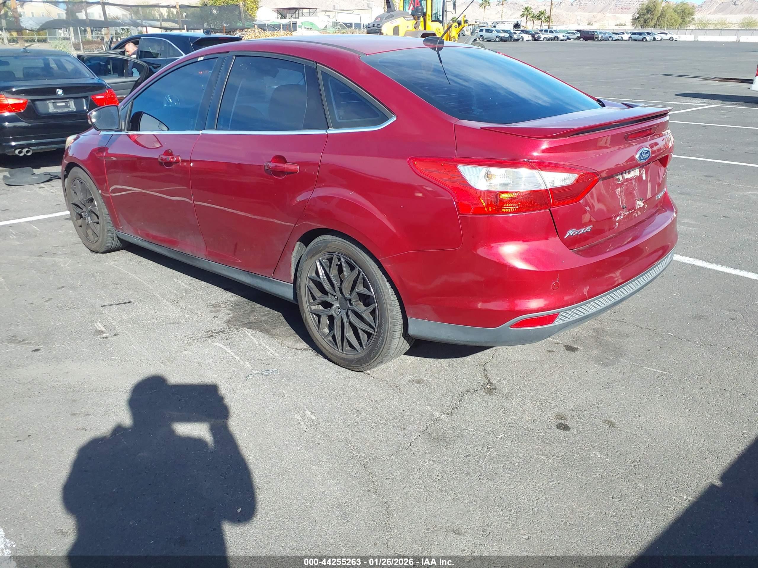 FORD FOCUS image 3