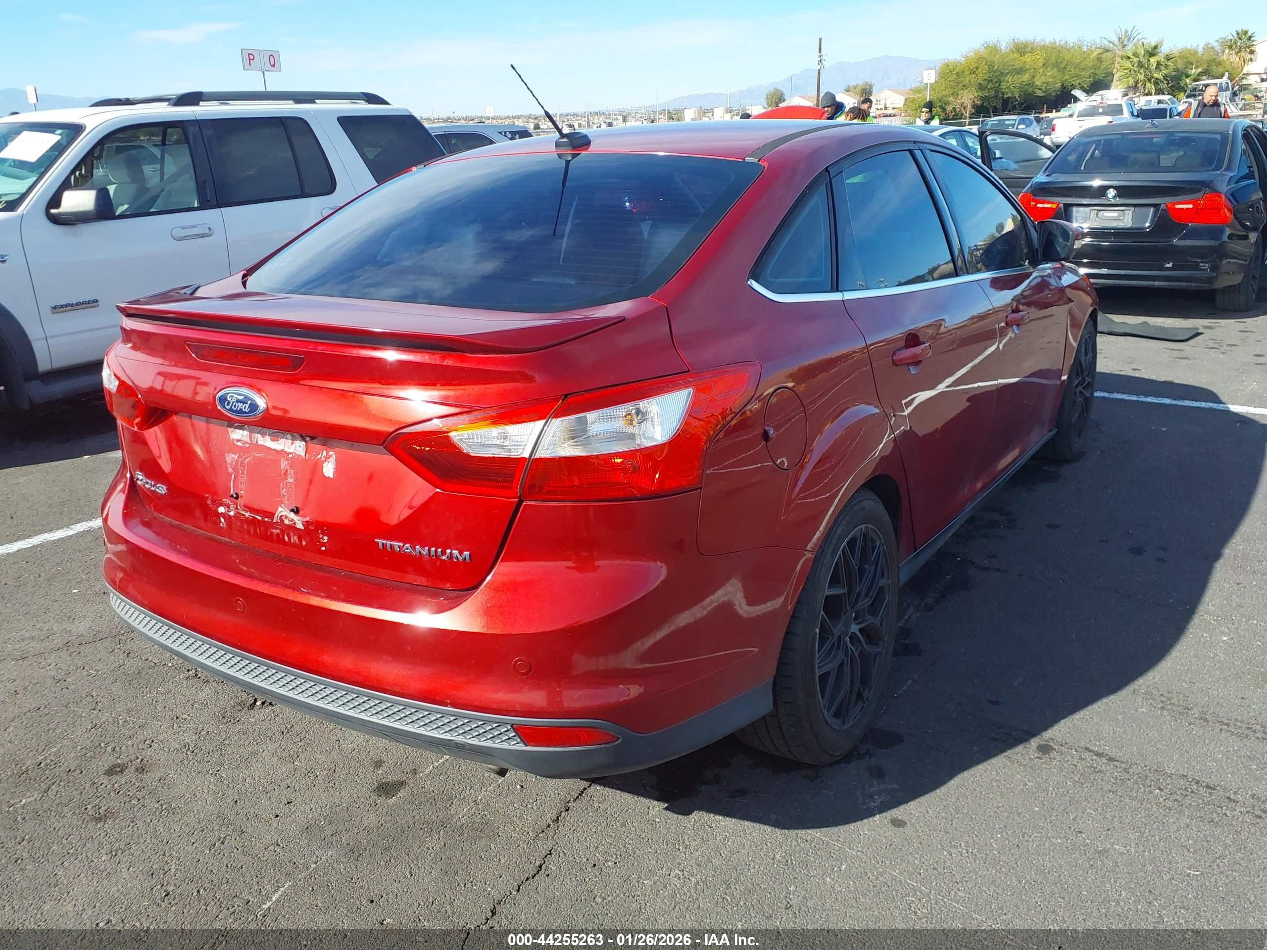 FORD FOCUS image 4