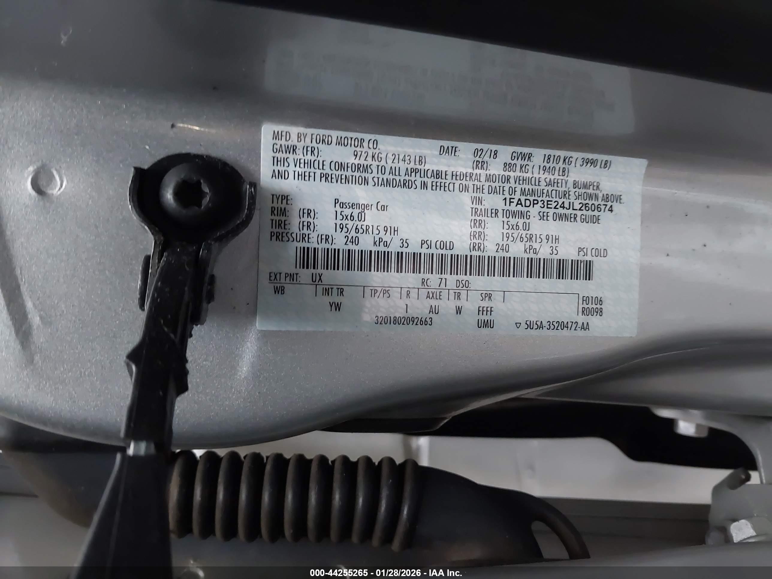 FORD FOCUS image 9