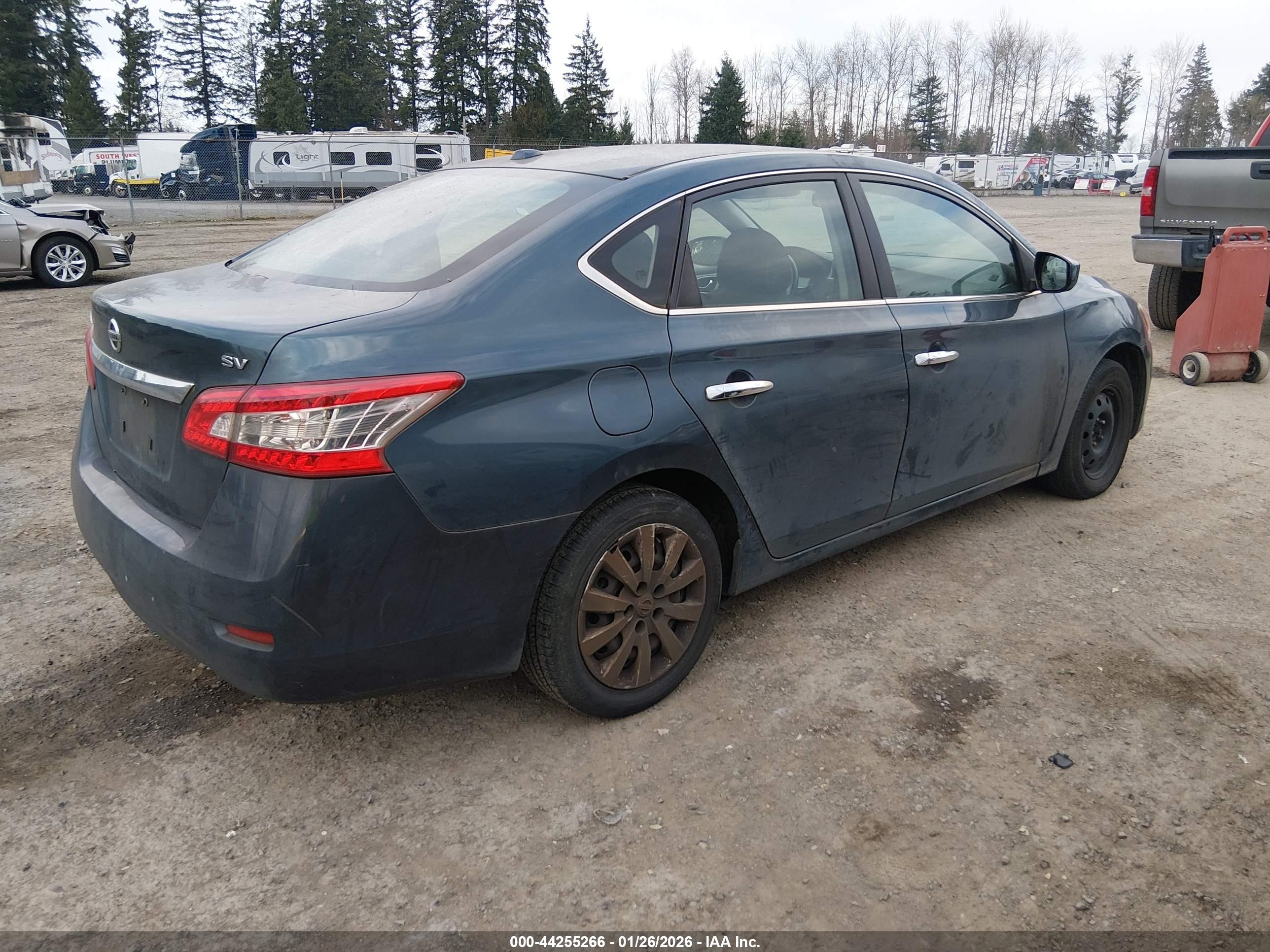 NISSAN SENTRA image 4