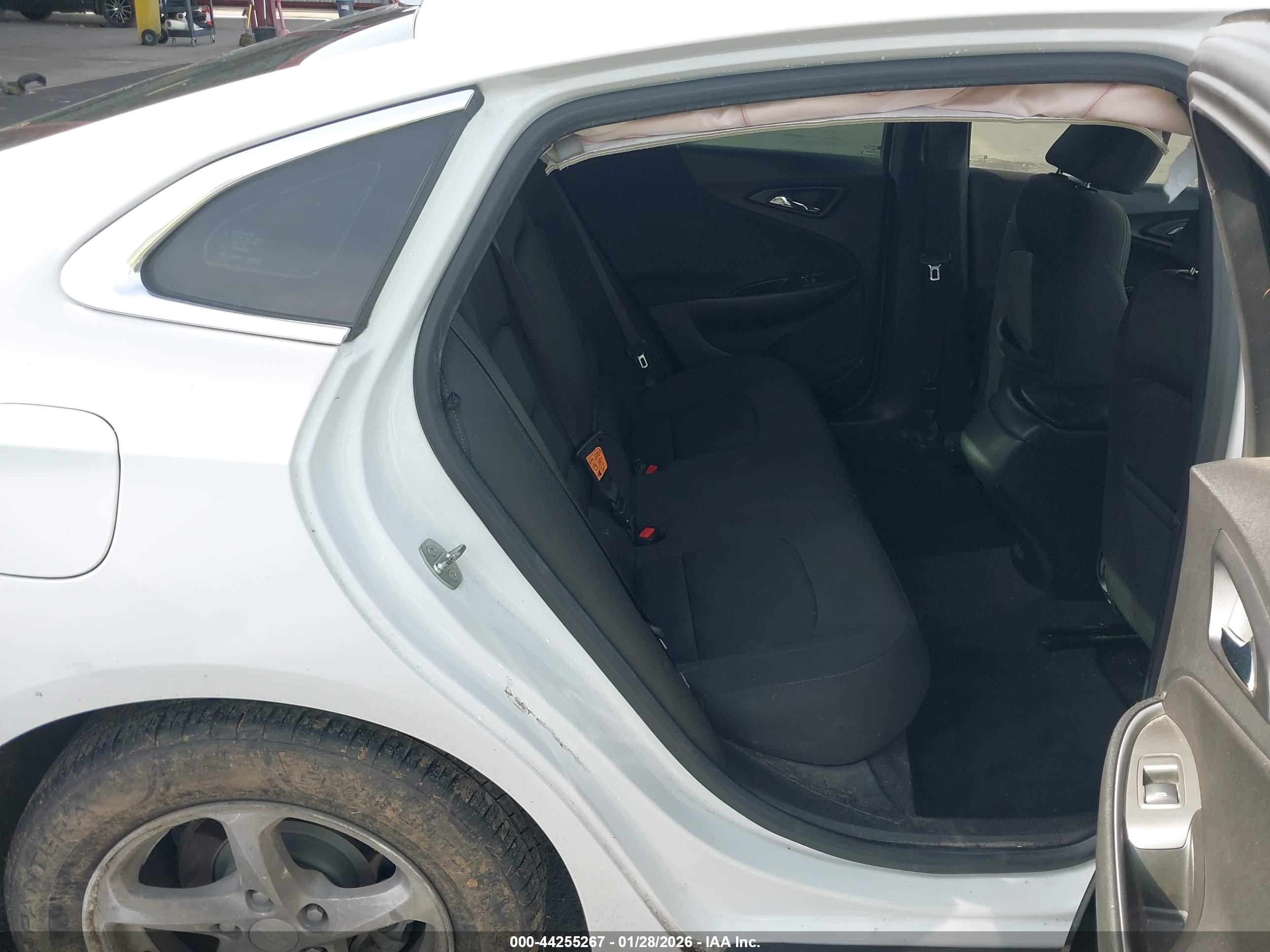 CHEVROLET MALIBU image 8