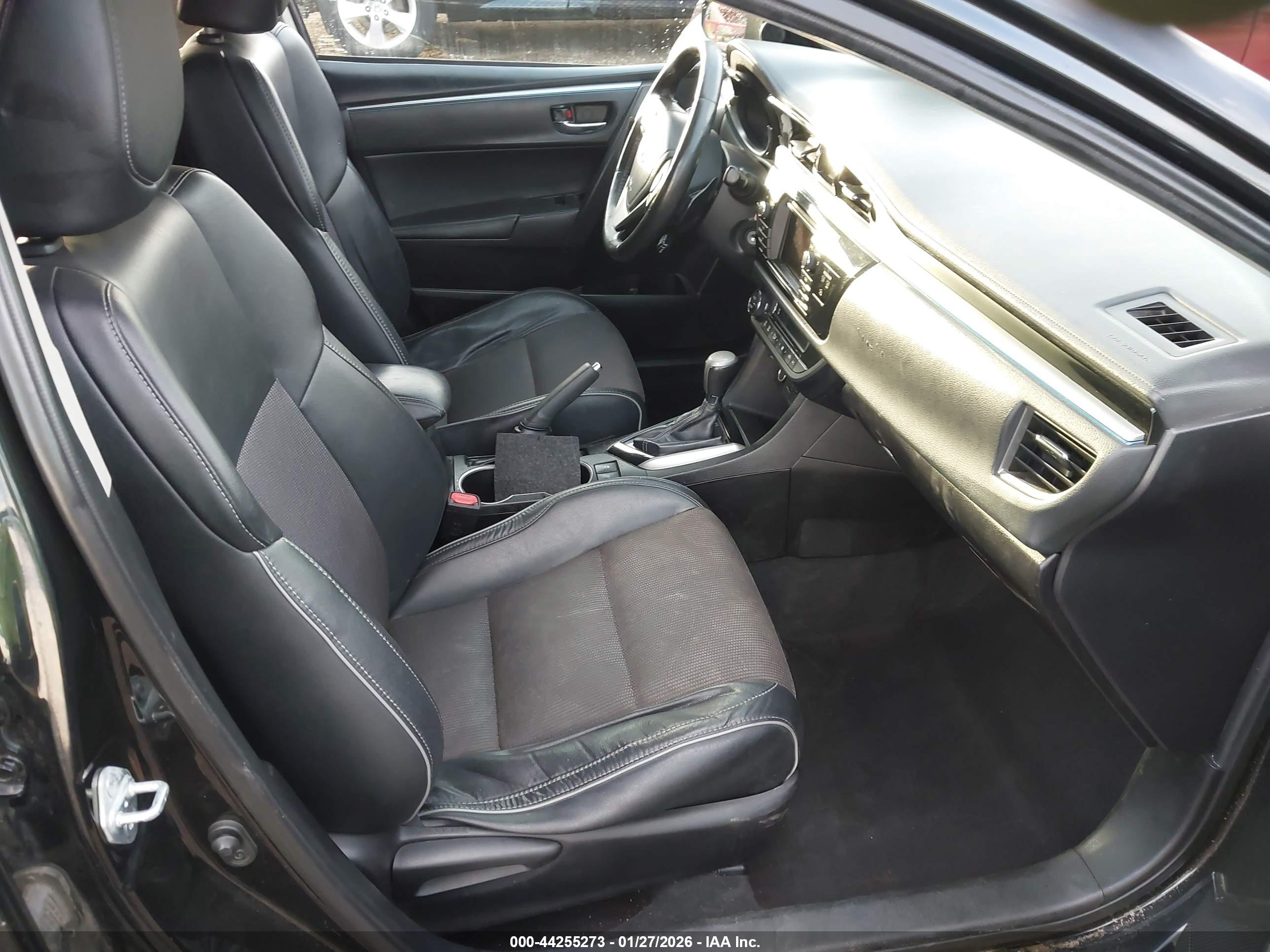 TOYOTA COROLLA image 5
