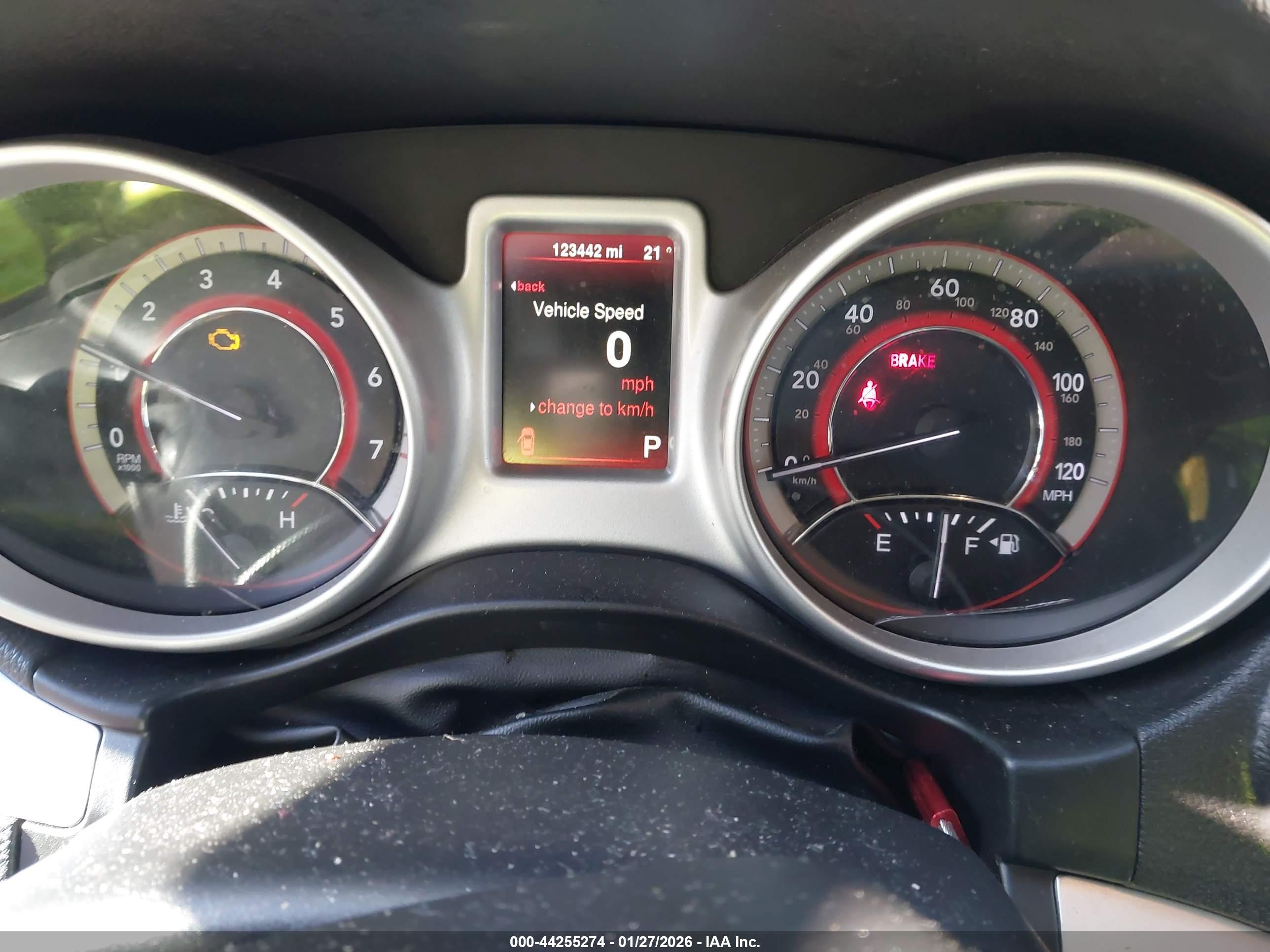 DODGE JOURNEY image 7