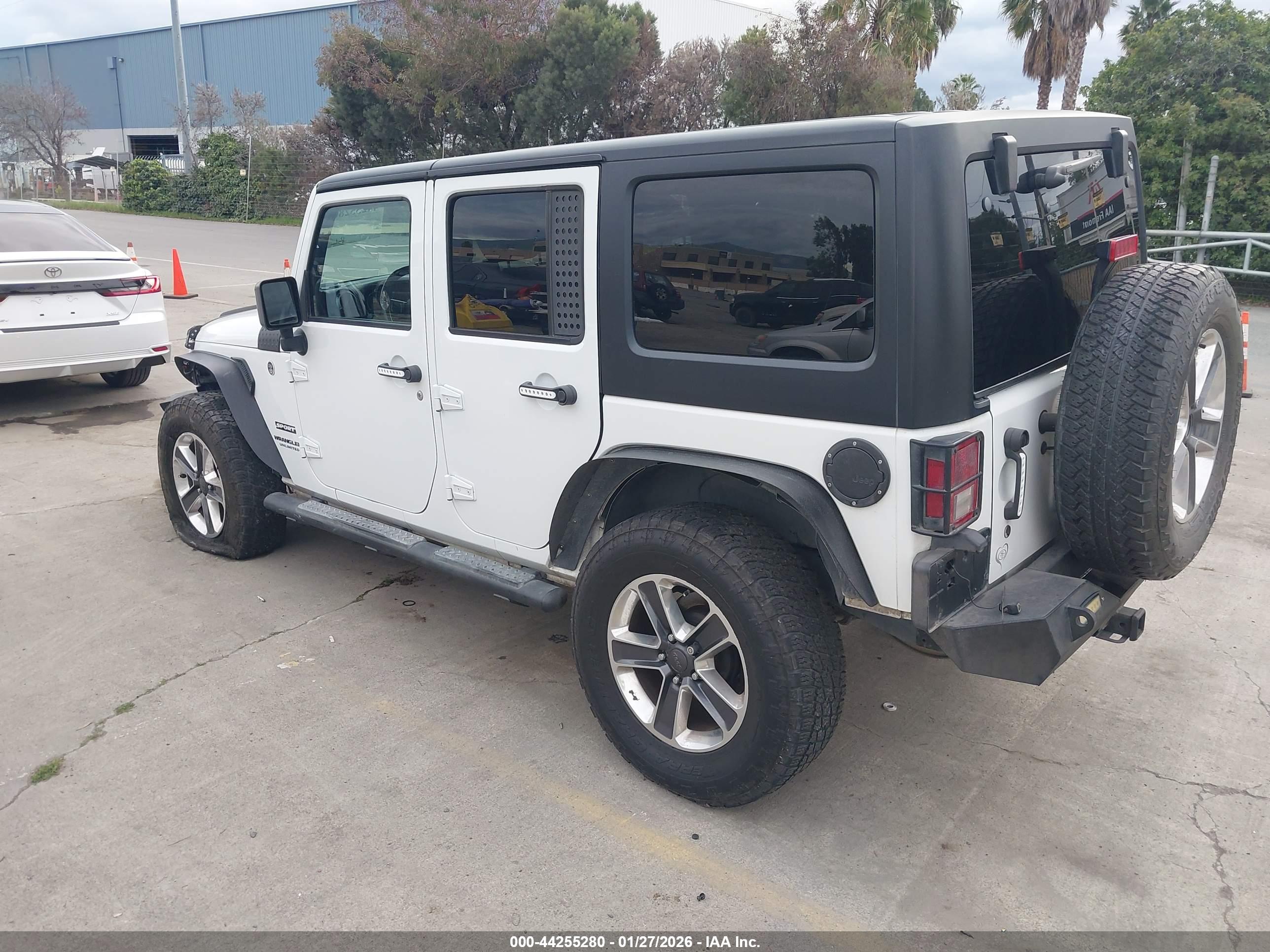 JEEP WRANGLER image 3