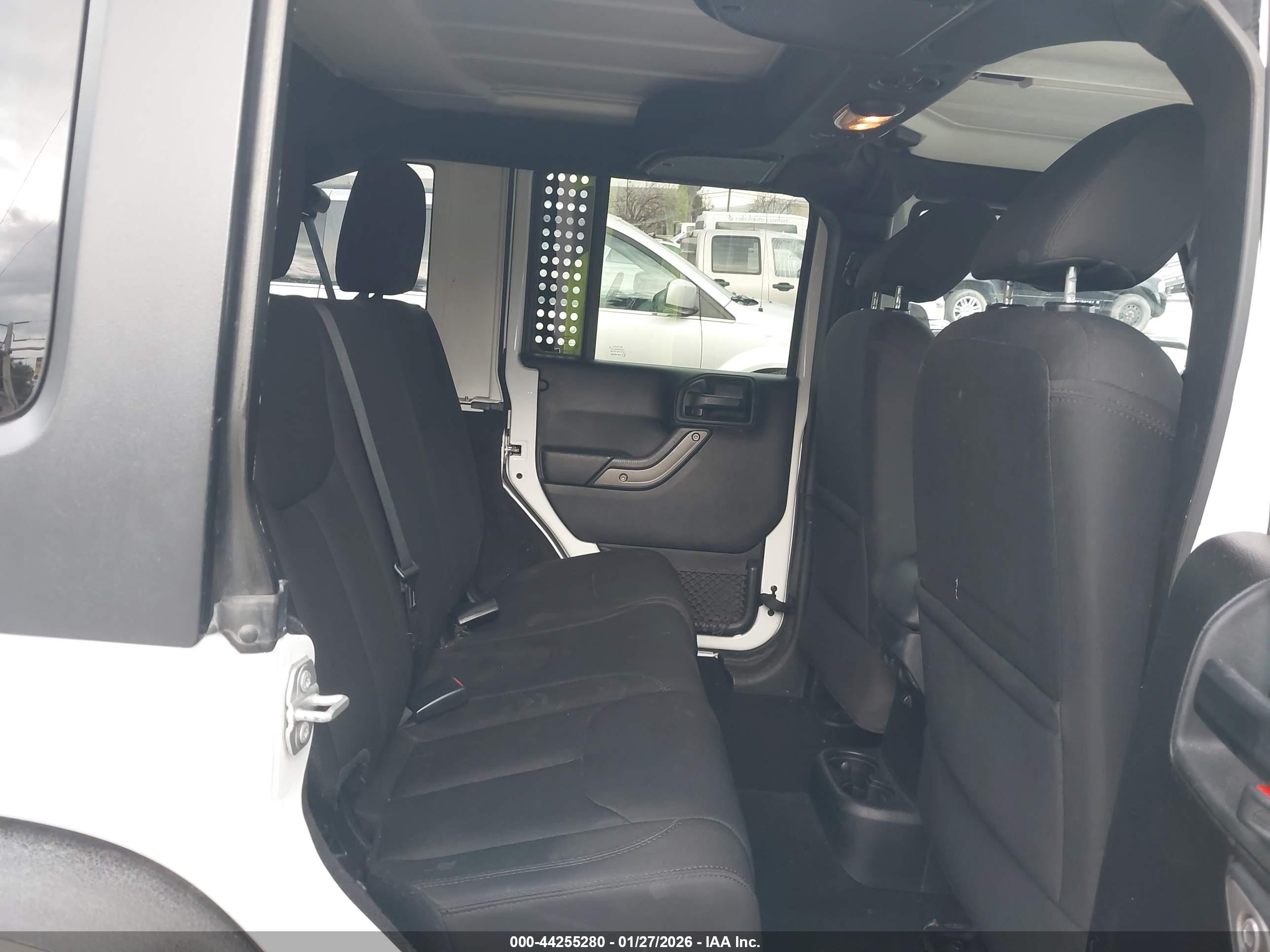 JEEP WRANGLER image 8