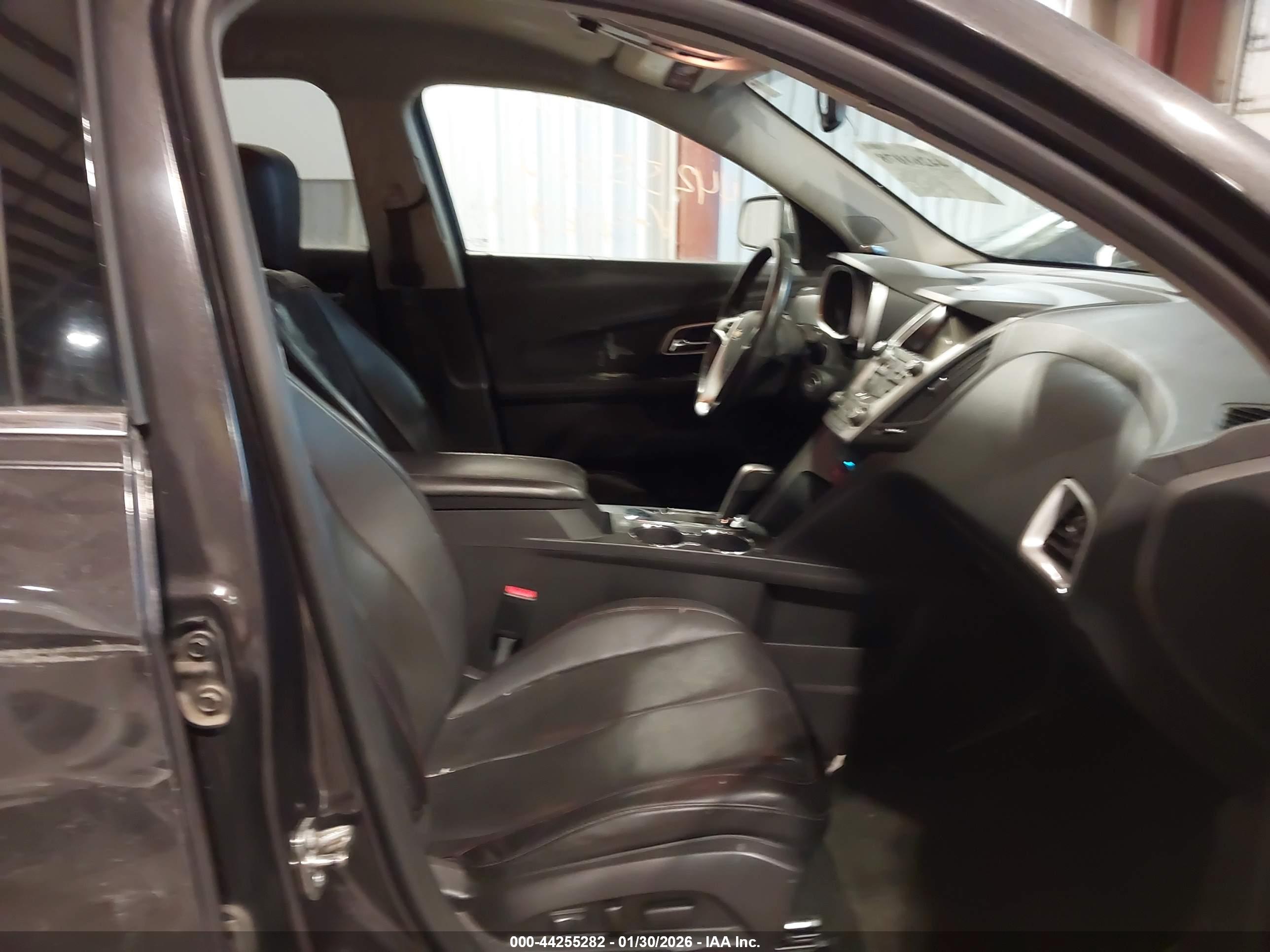 CHEVROLET EQUINOX image 5