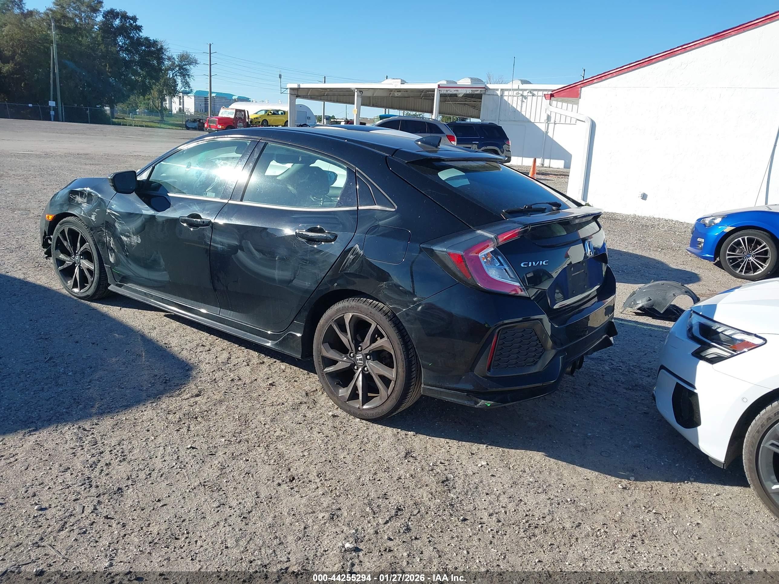 HONDA CIVIC image 3