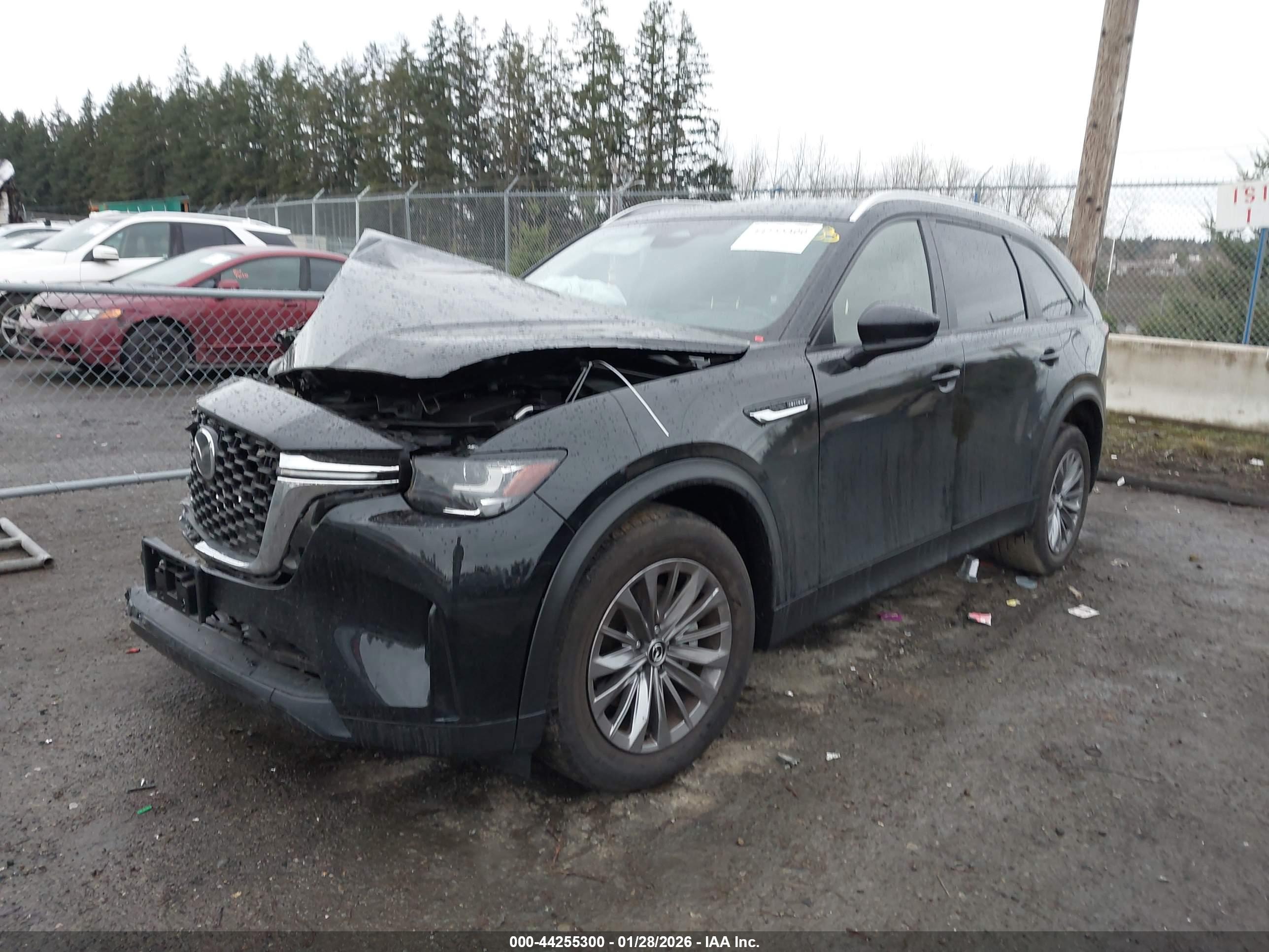 MAZDA CX-90 image 2