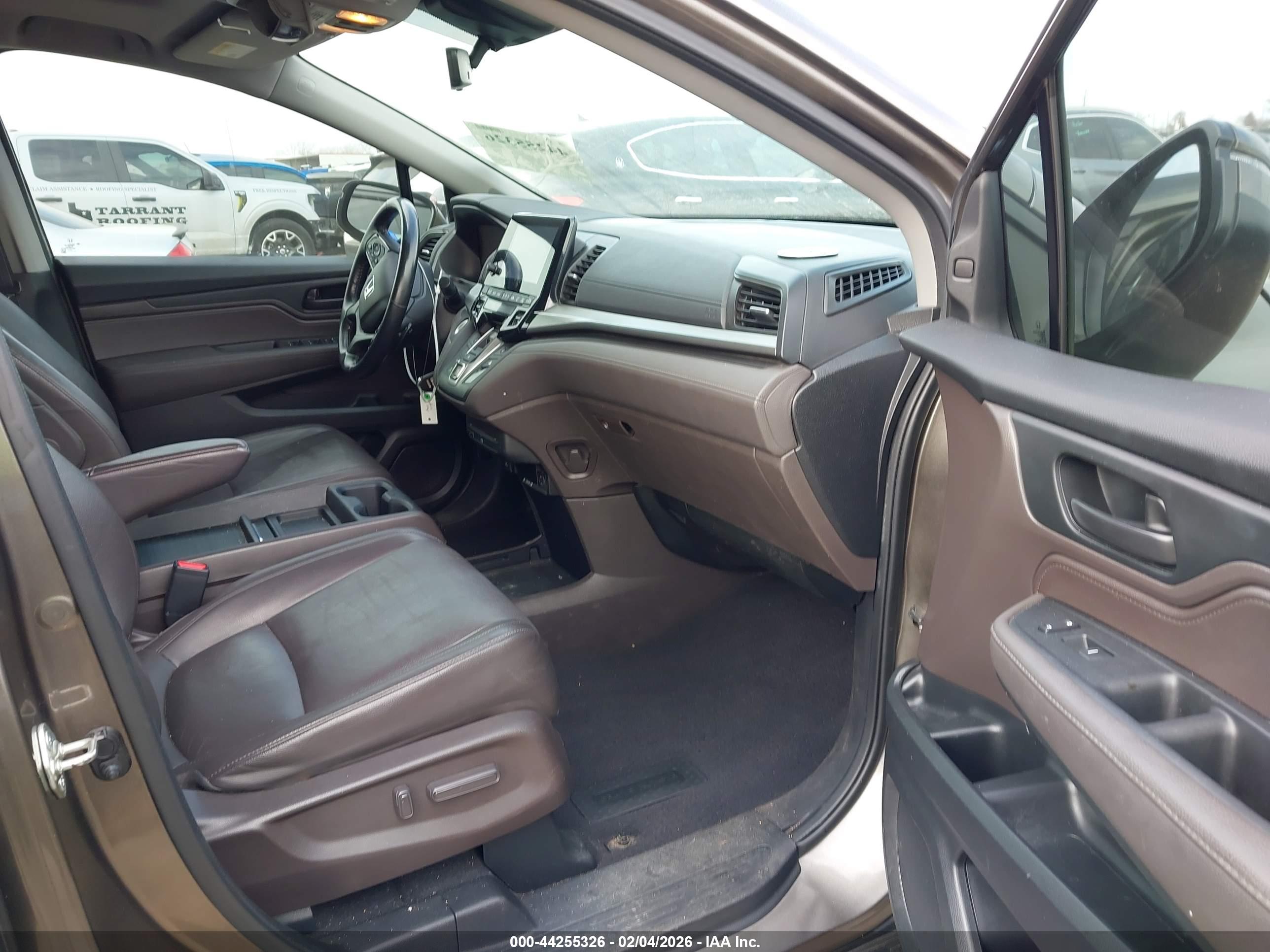 HONDA ODYSSEY image 5