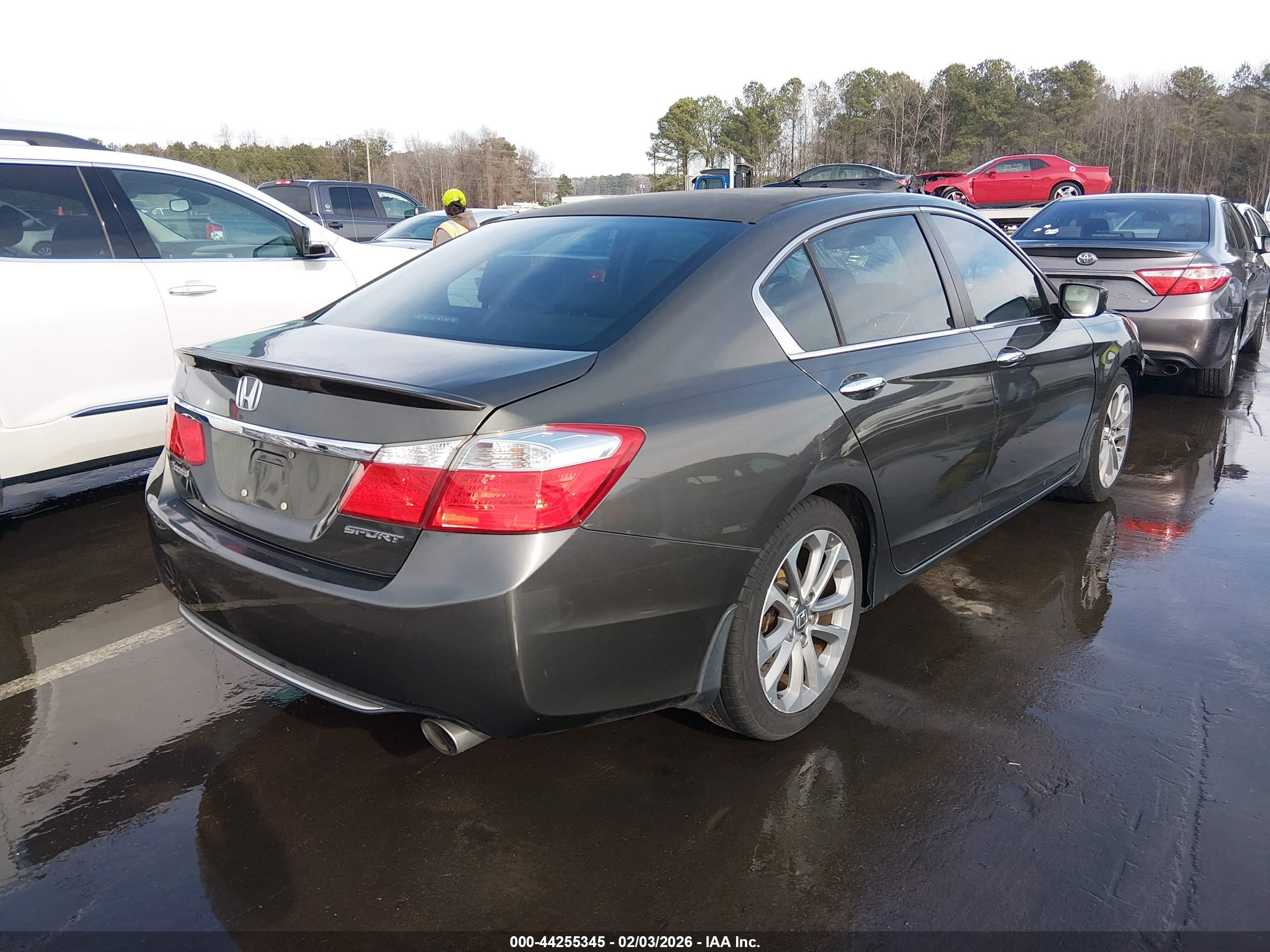 HONDA ACCORD image 4