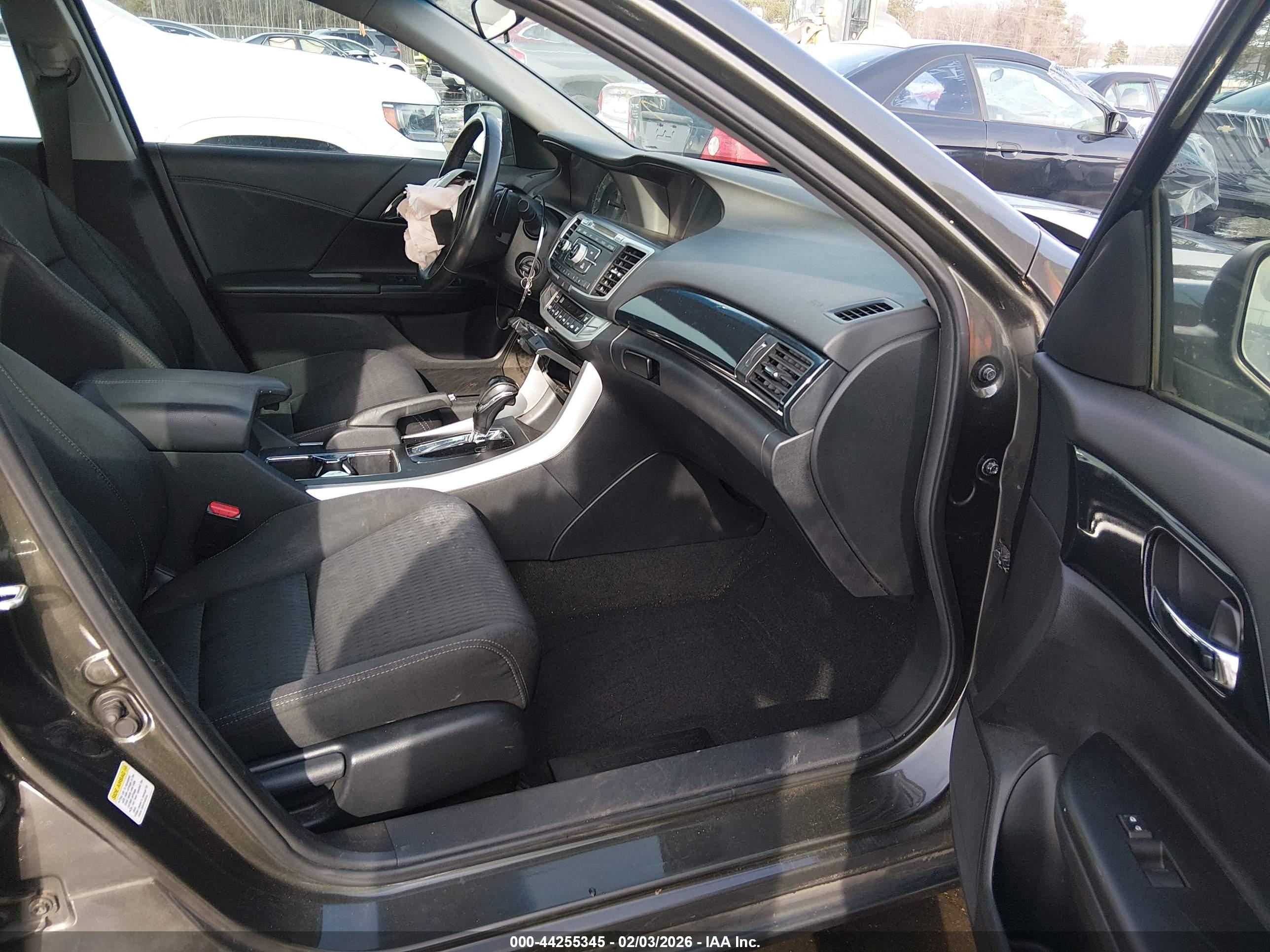HONDA ACCORD image 5