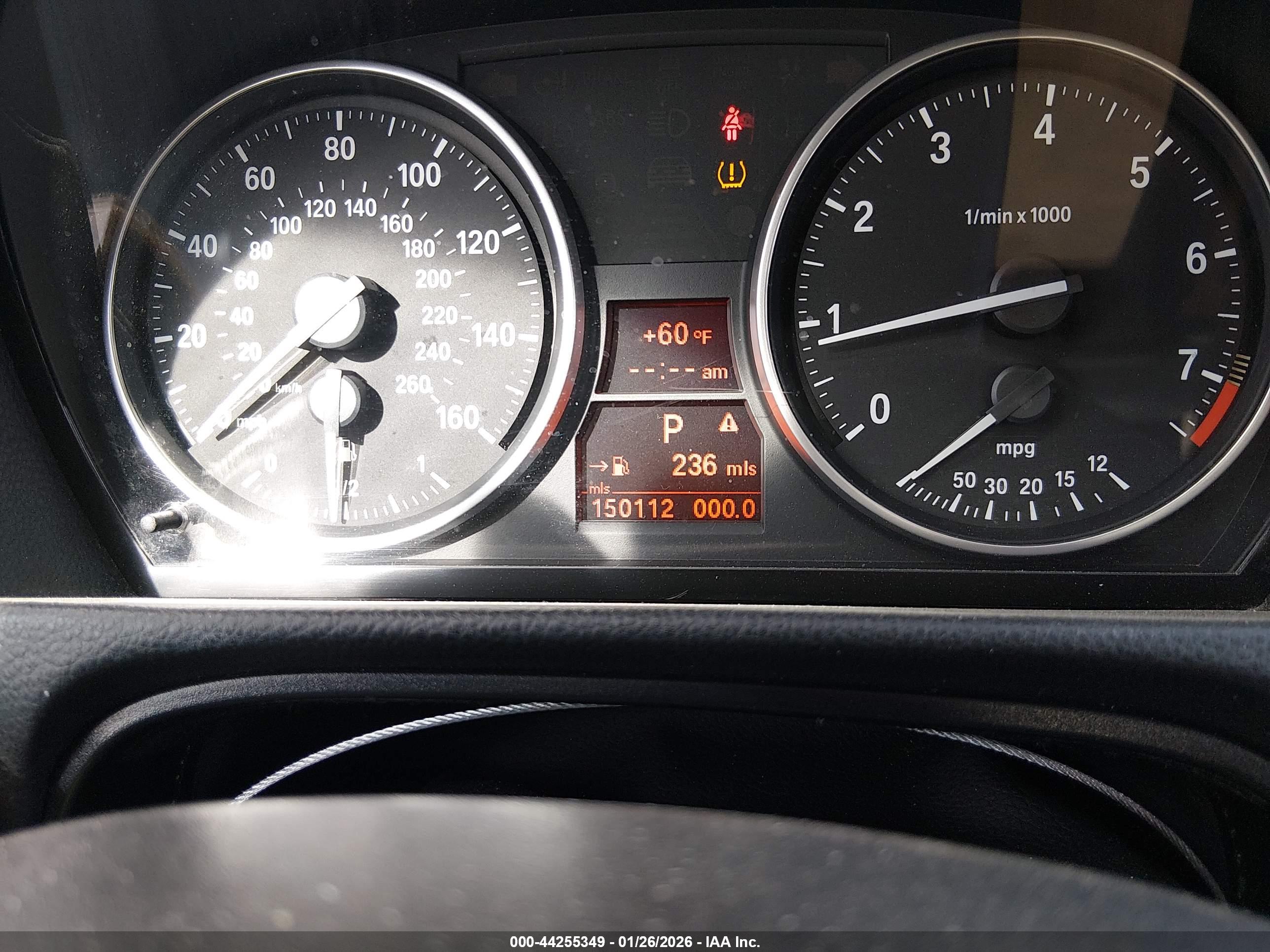 BMW 328I image 7