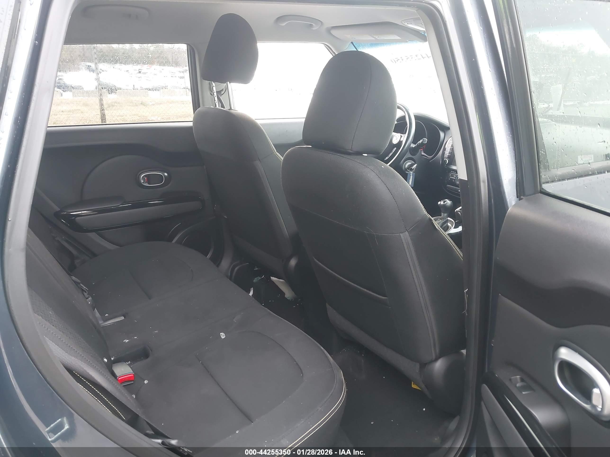 KIA SOUL image 8