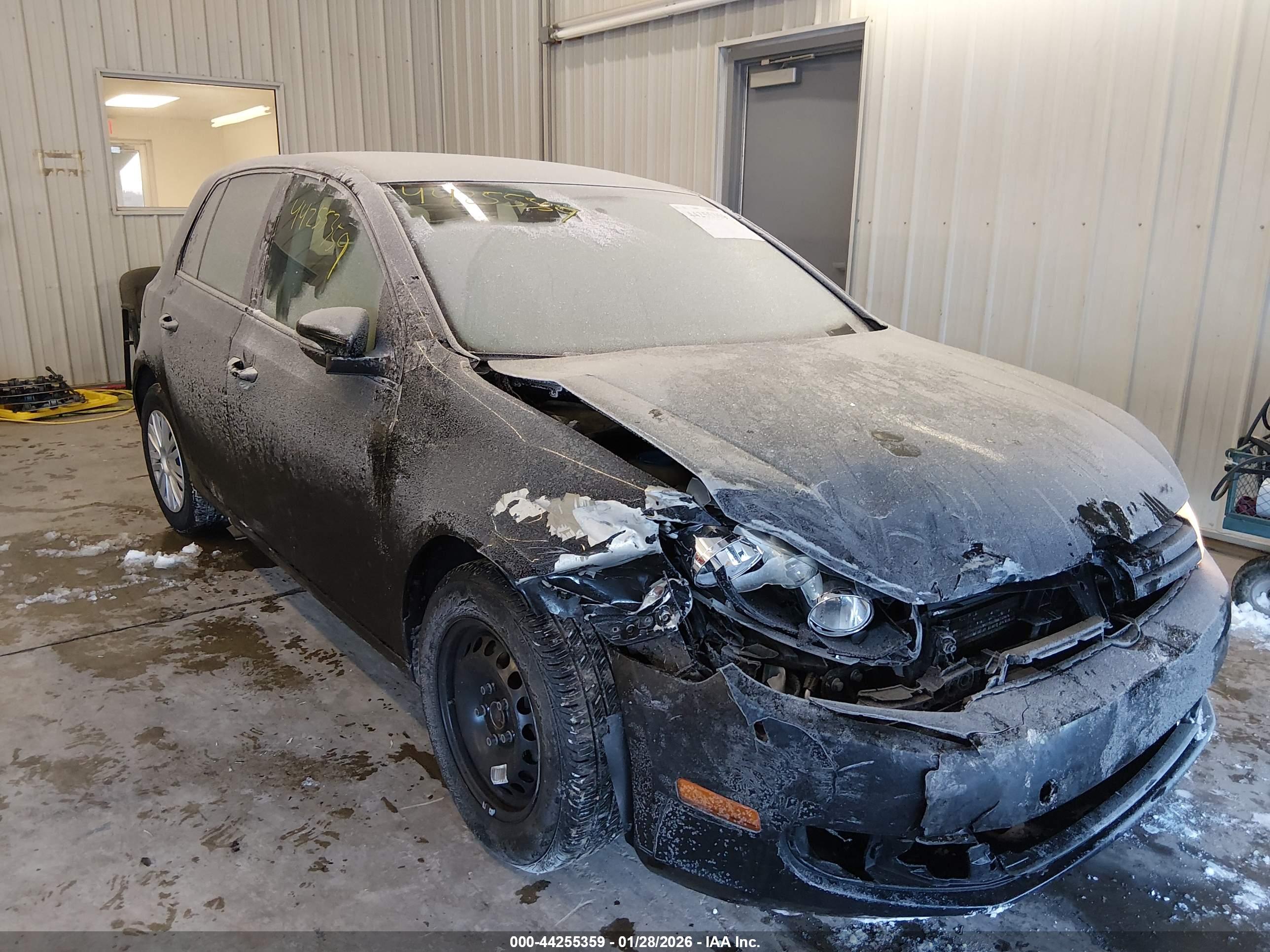 VOLKSWAGEN GOLF image 6