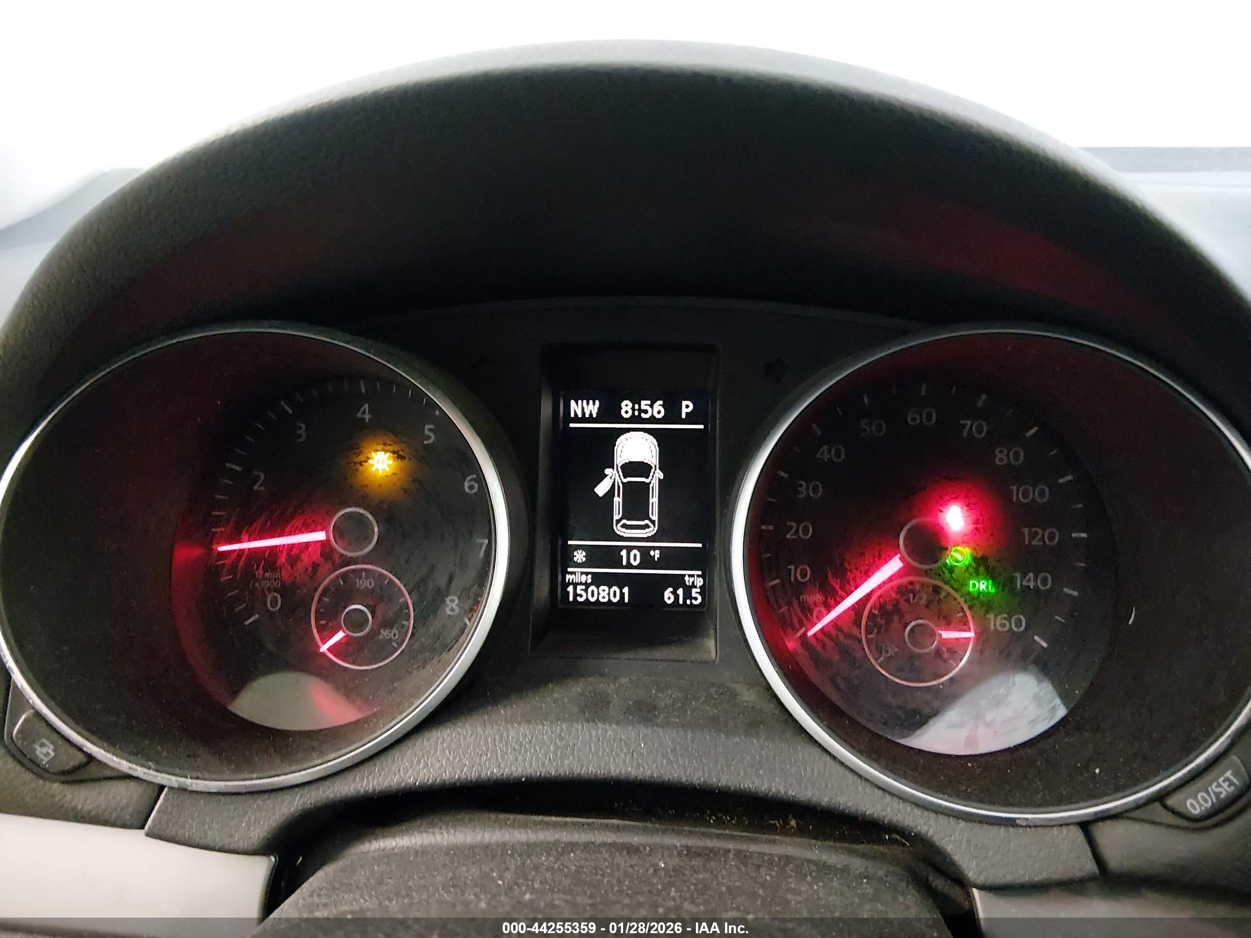VOLKSWAGEN GOLF image 7