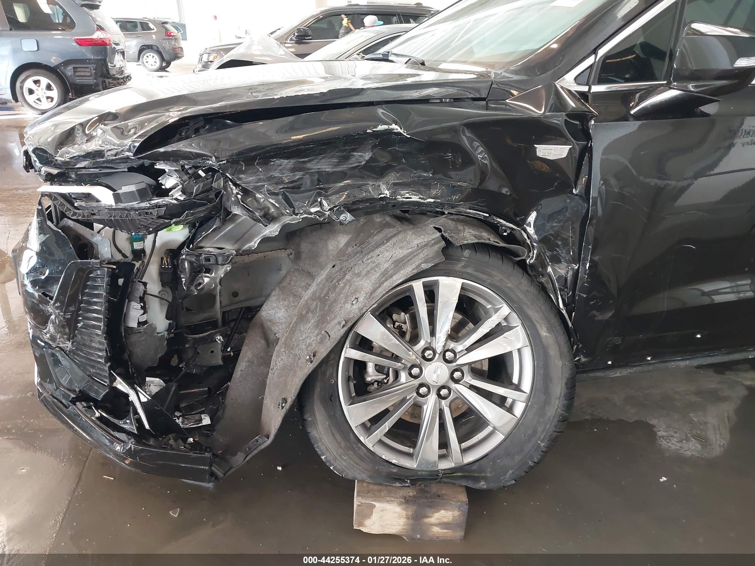 CADILLAC XT6 image 6