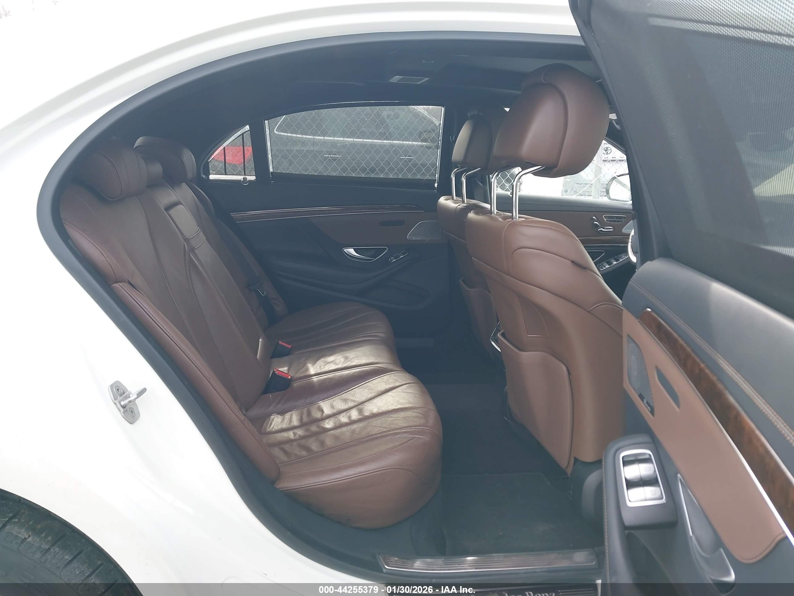 MERCEDES-BENZ S image 8