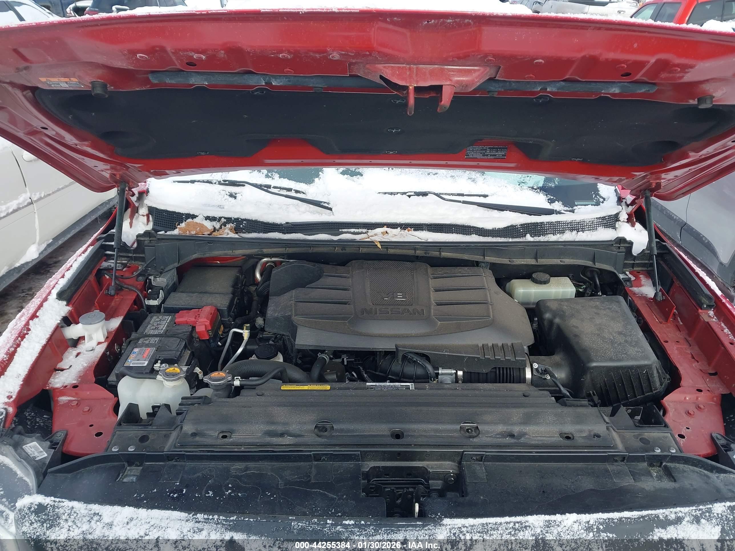 NISSAN TITAN image 10