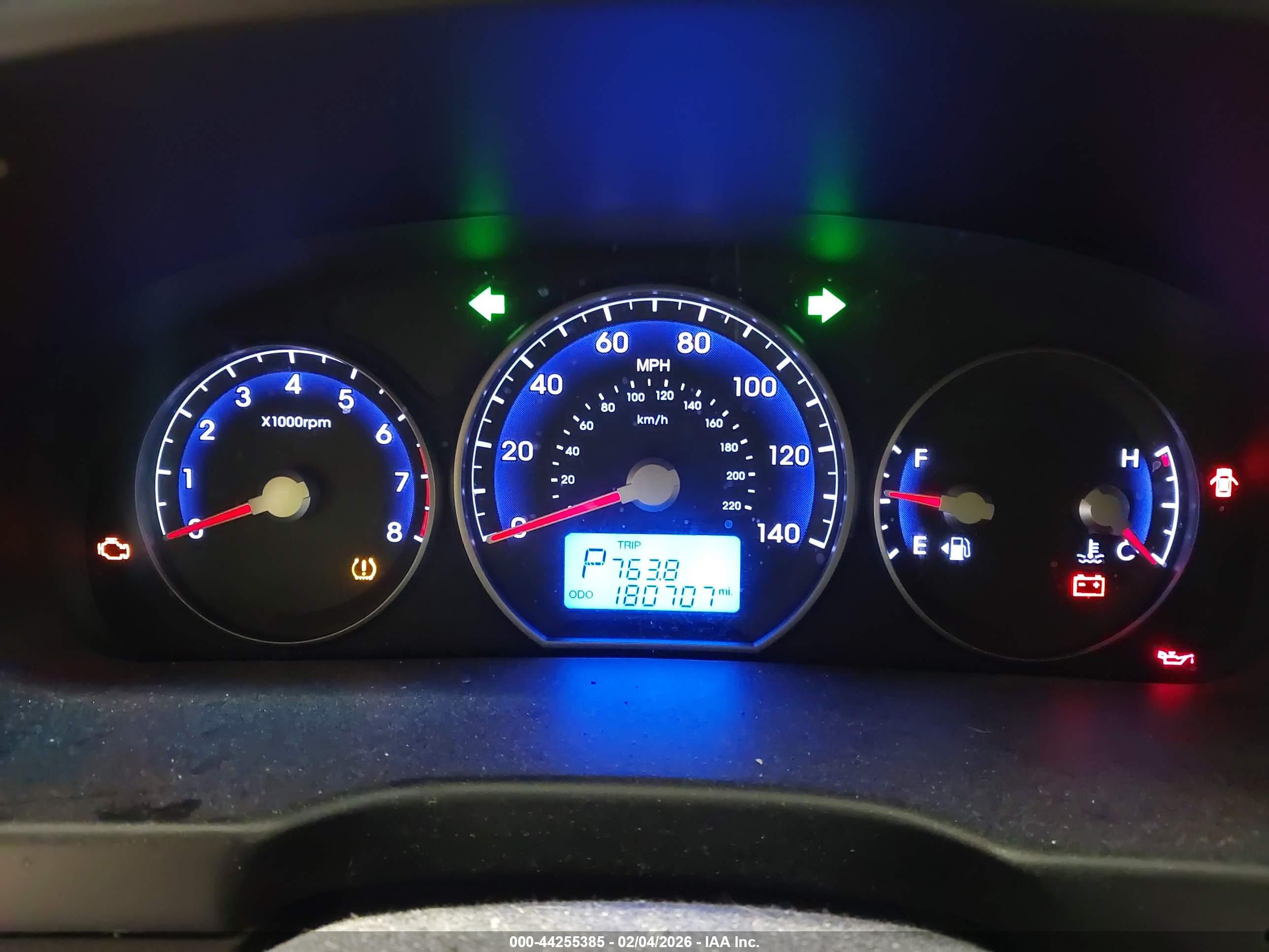 HYUNDAI SANTA image 7