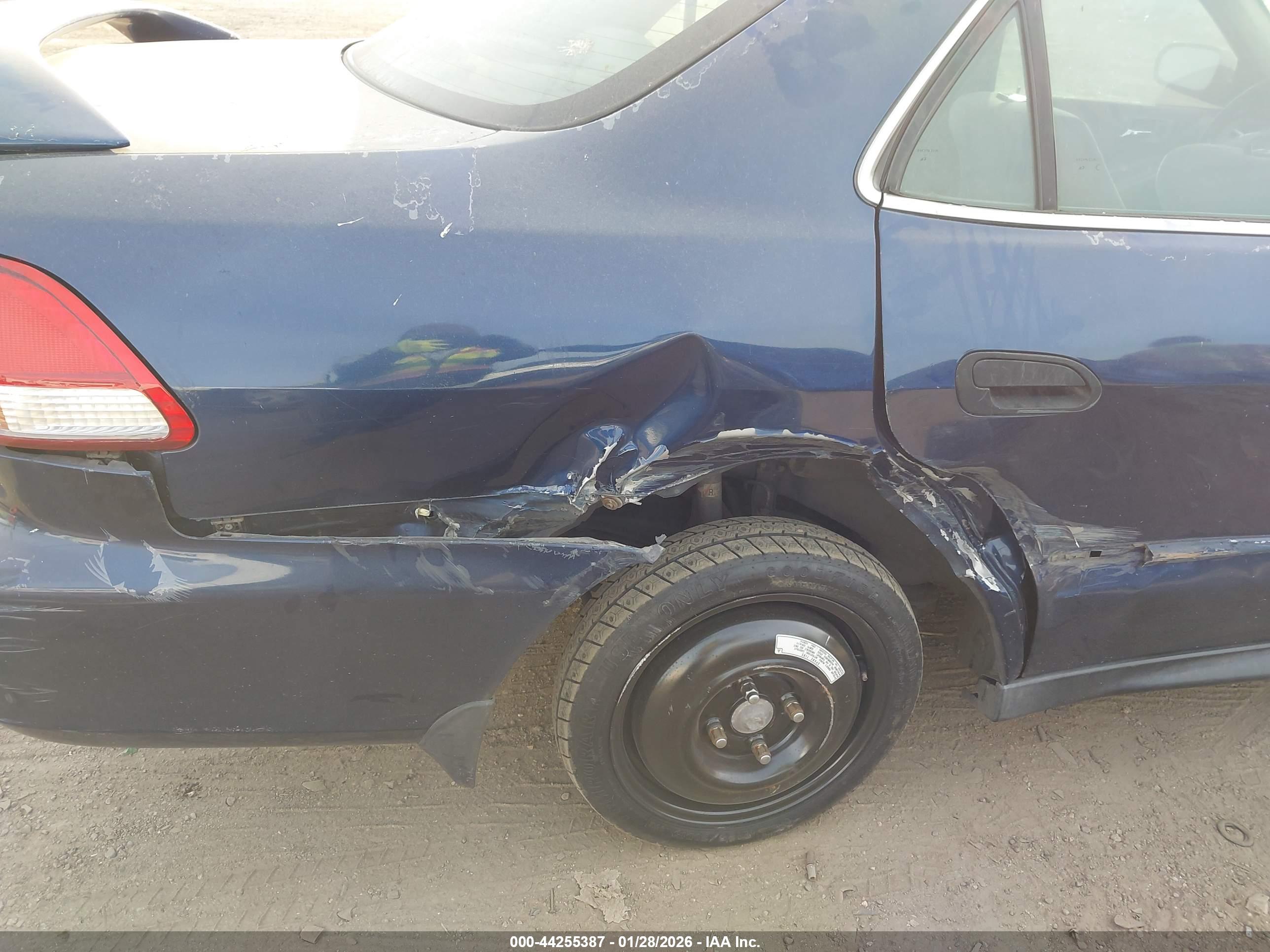 HONDA ACCORD image 6