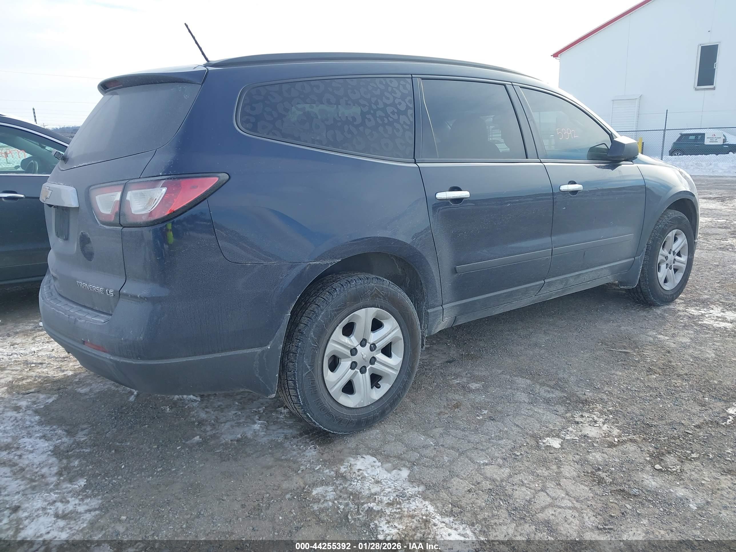 CHEVROLET TRAVERSE image 4