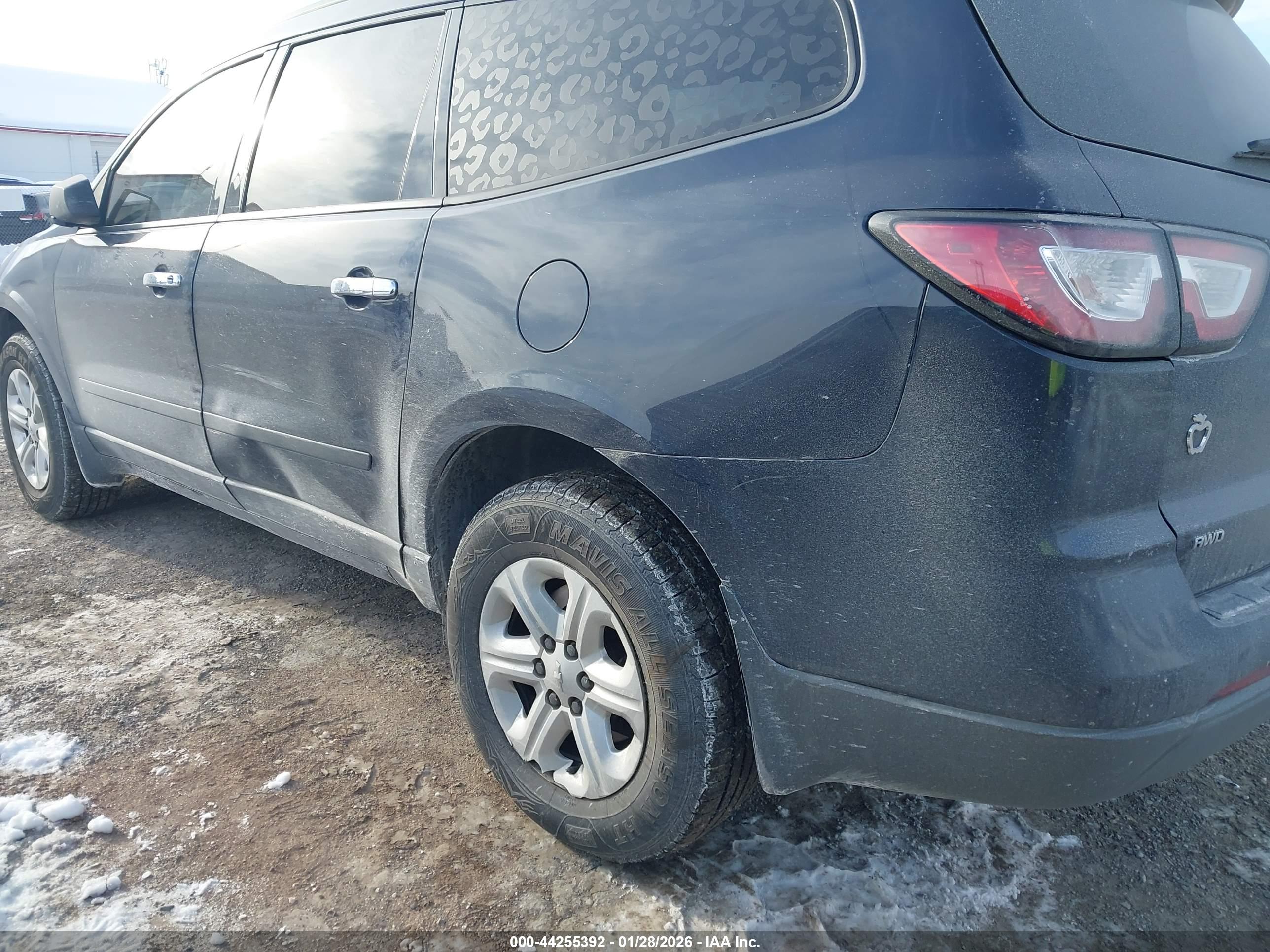 CHEVROLET TRAVERSE image 6
