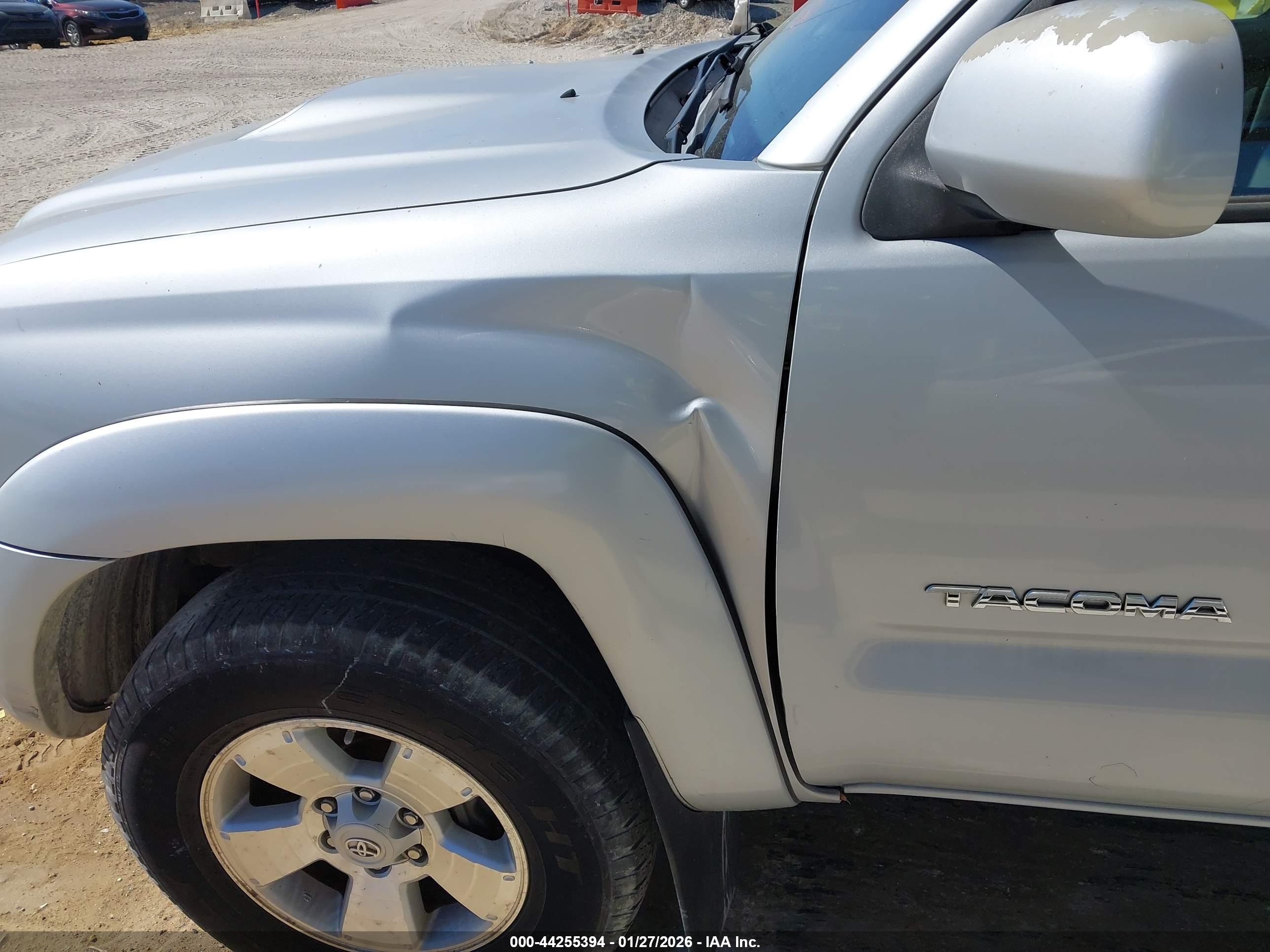 TOYOTA TACOMA image 6