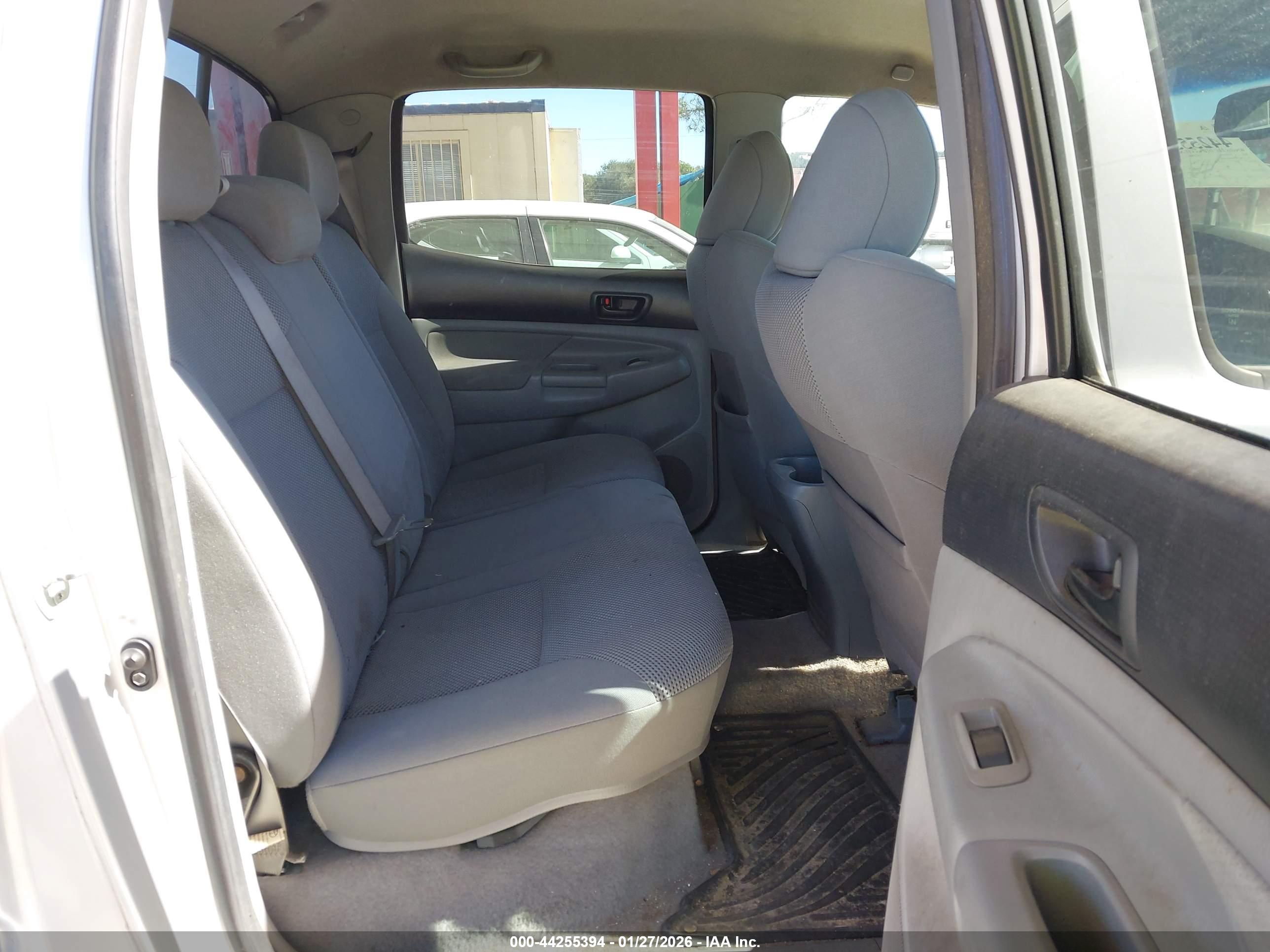 TOYOTA TACOMA image 8
