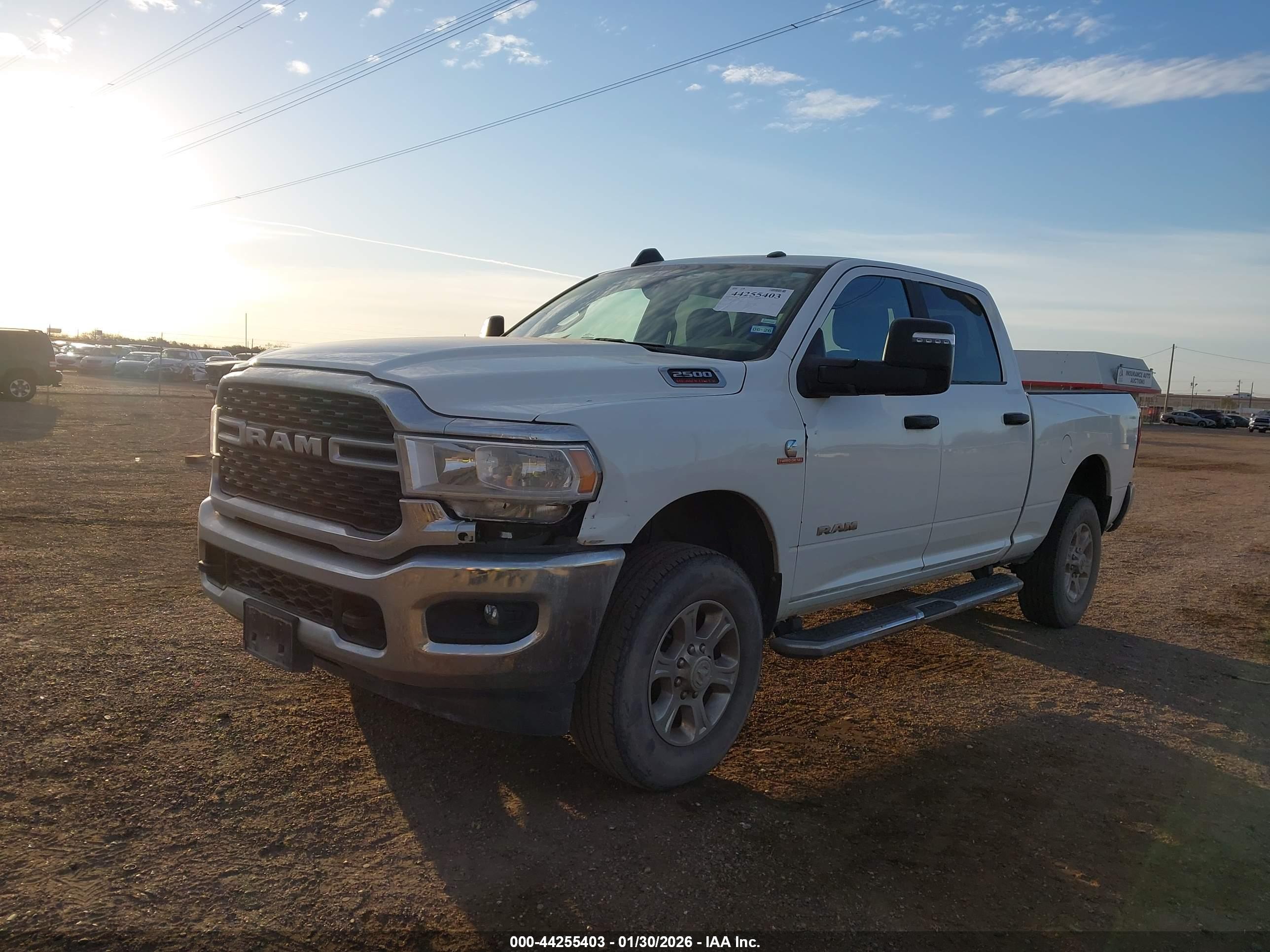 RAM 2500 image 2