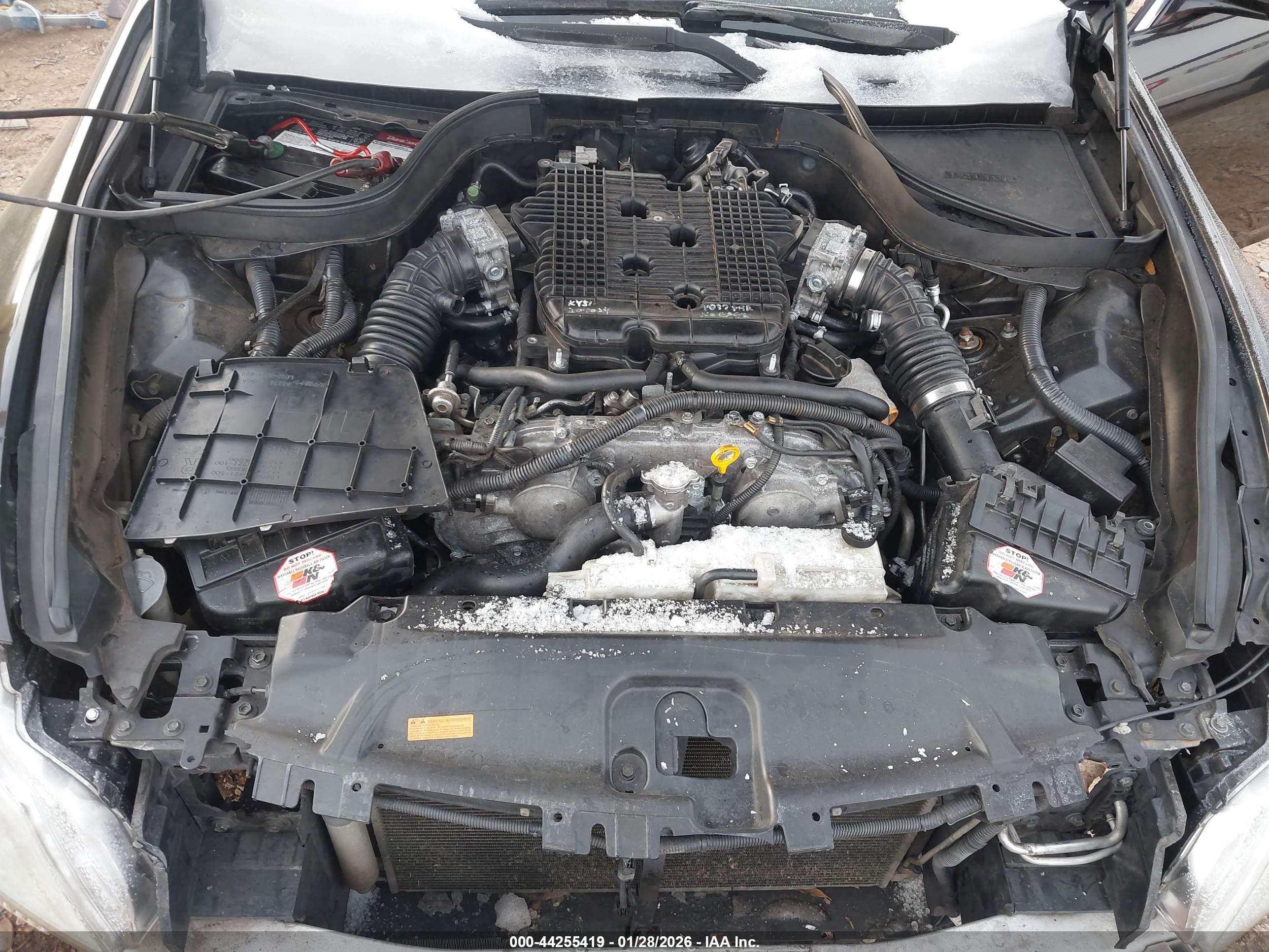 INFINITI G37 image 10