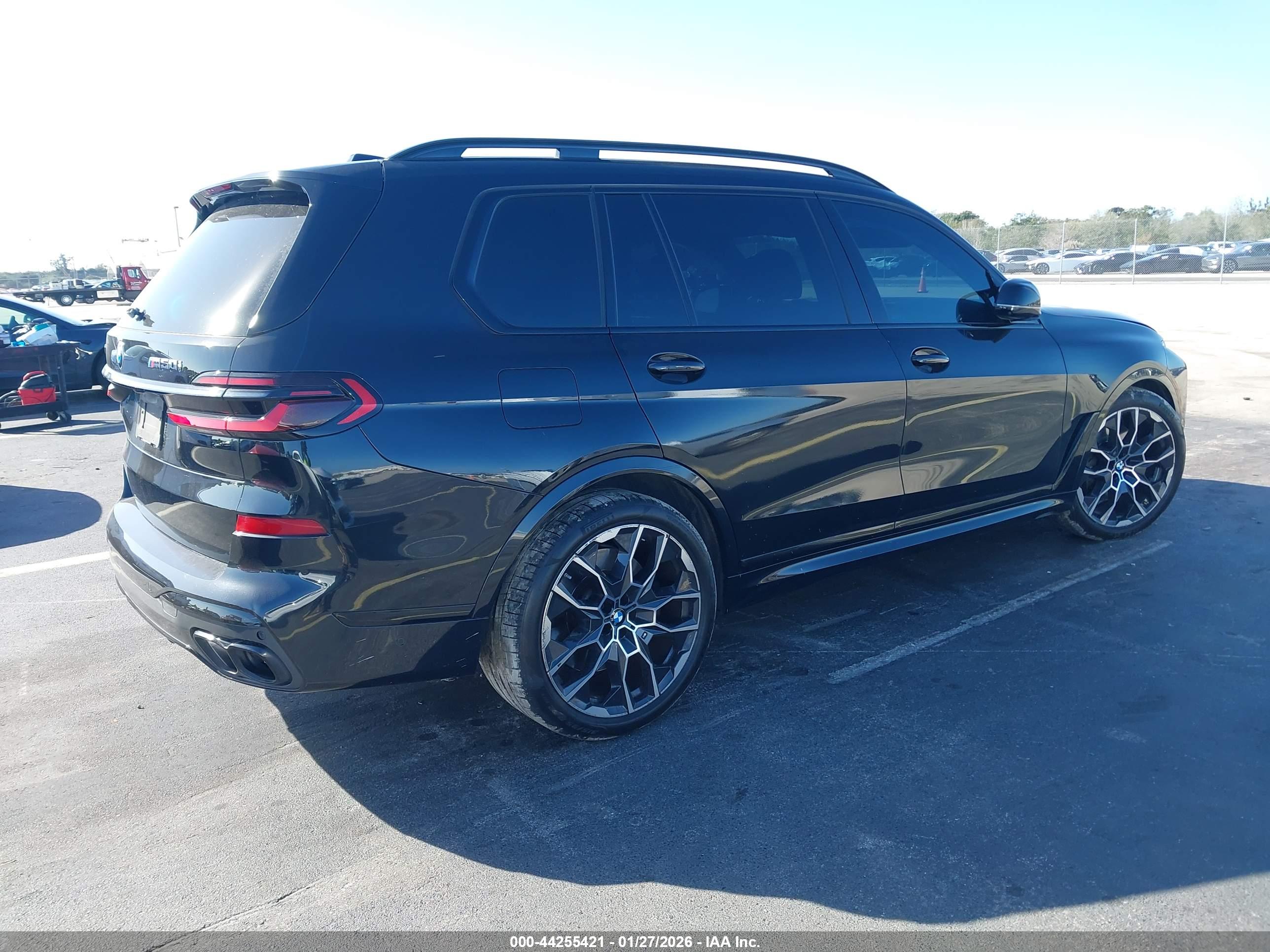 BMW X7 image 4