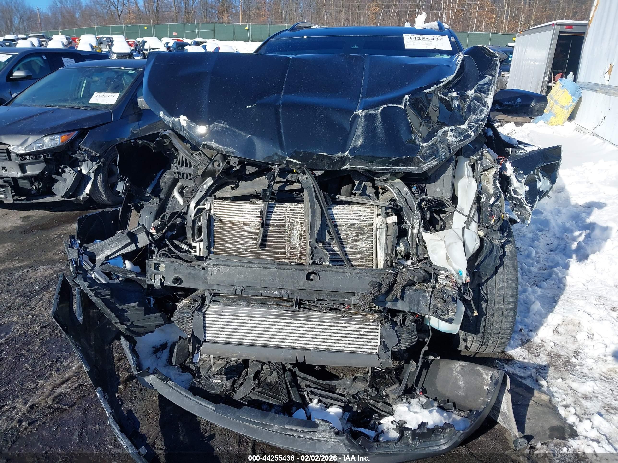 GMC TERRAIN image 6