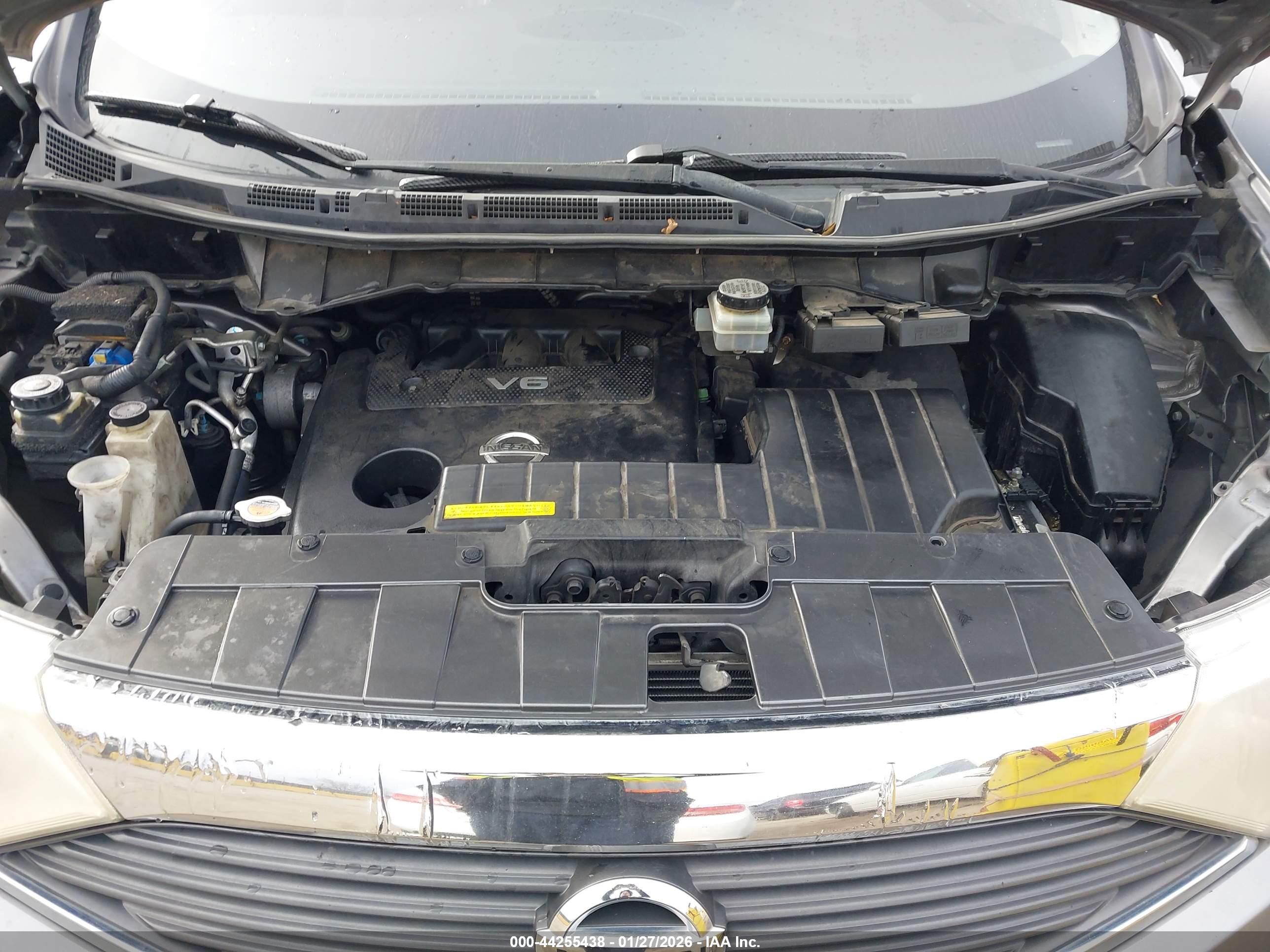 NISSAN QUEST image 10