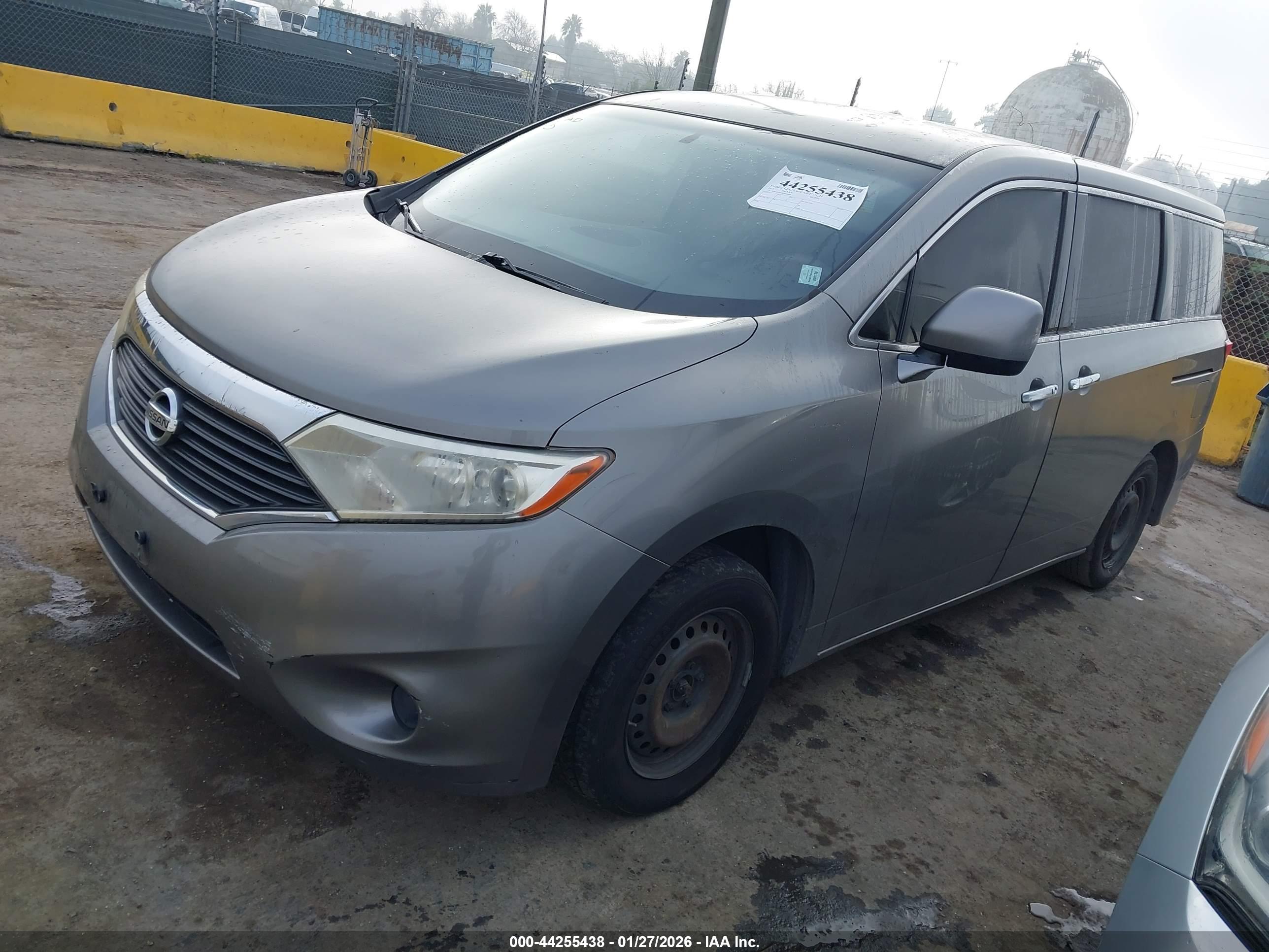 NISSAN QUEST image 2