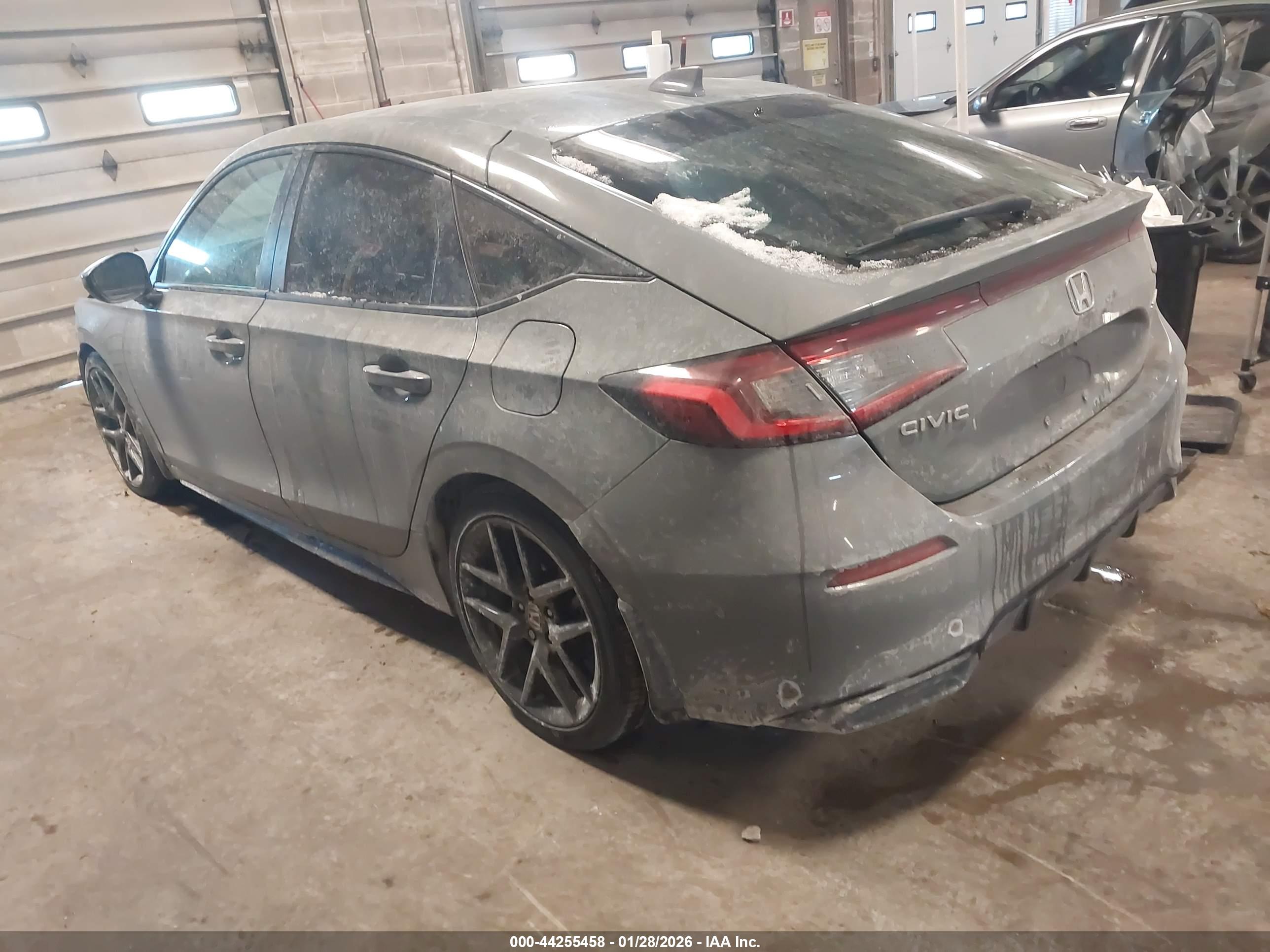 HONDA CIVIC image 3
