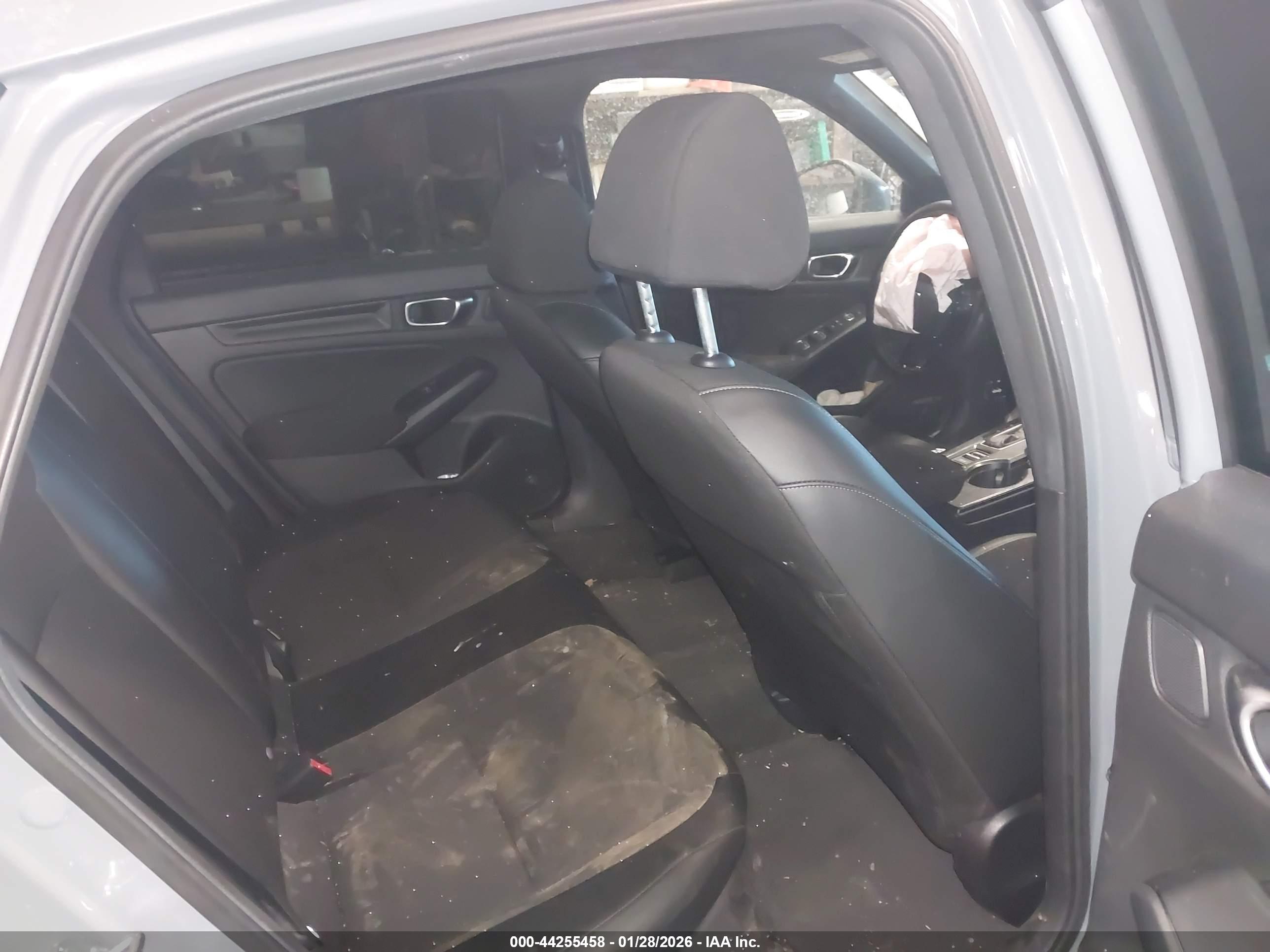 HONDA CIVIC image 8