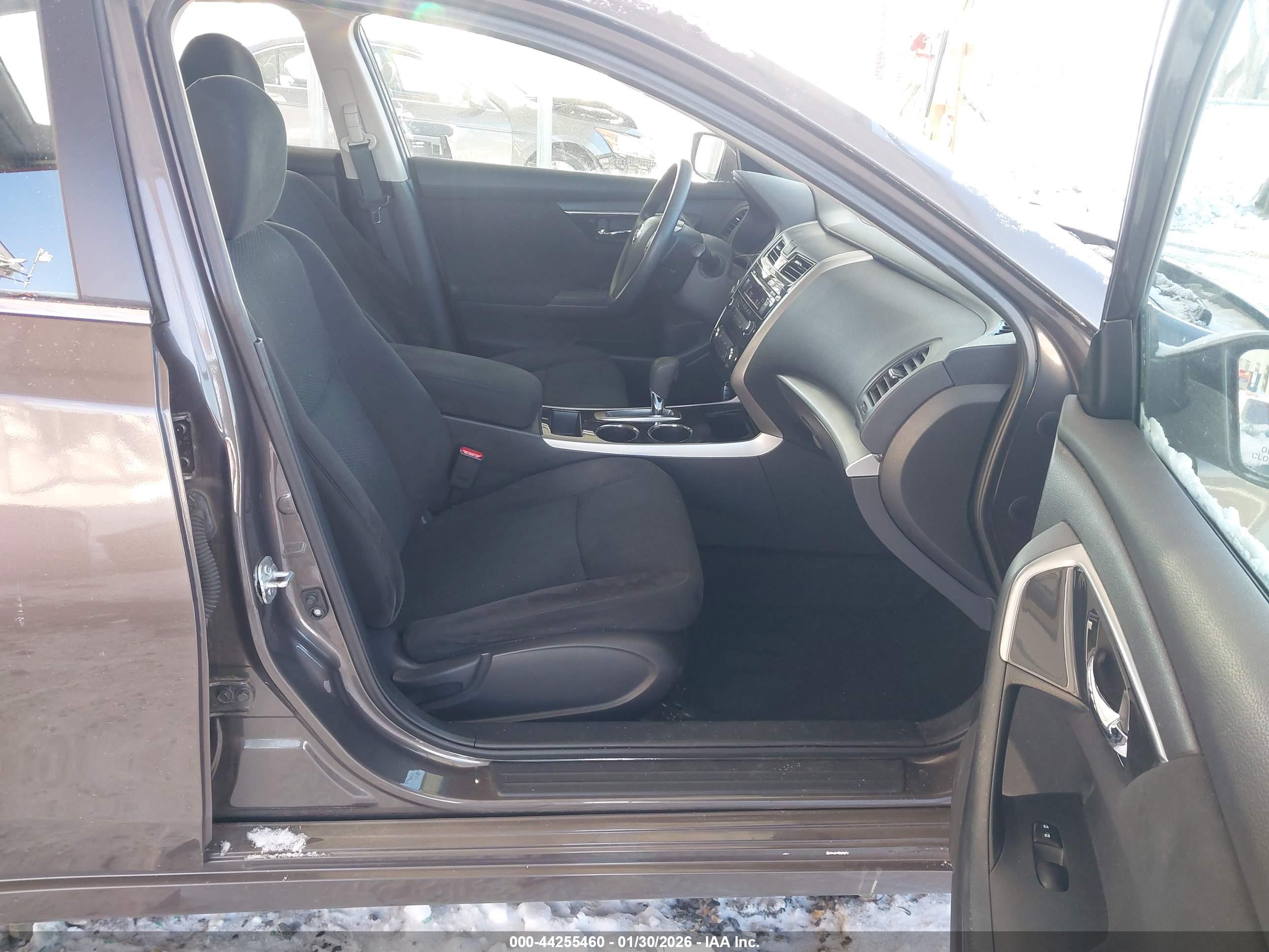 NISSAN ALTIMA image 5