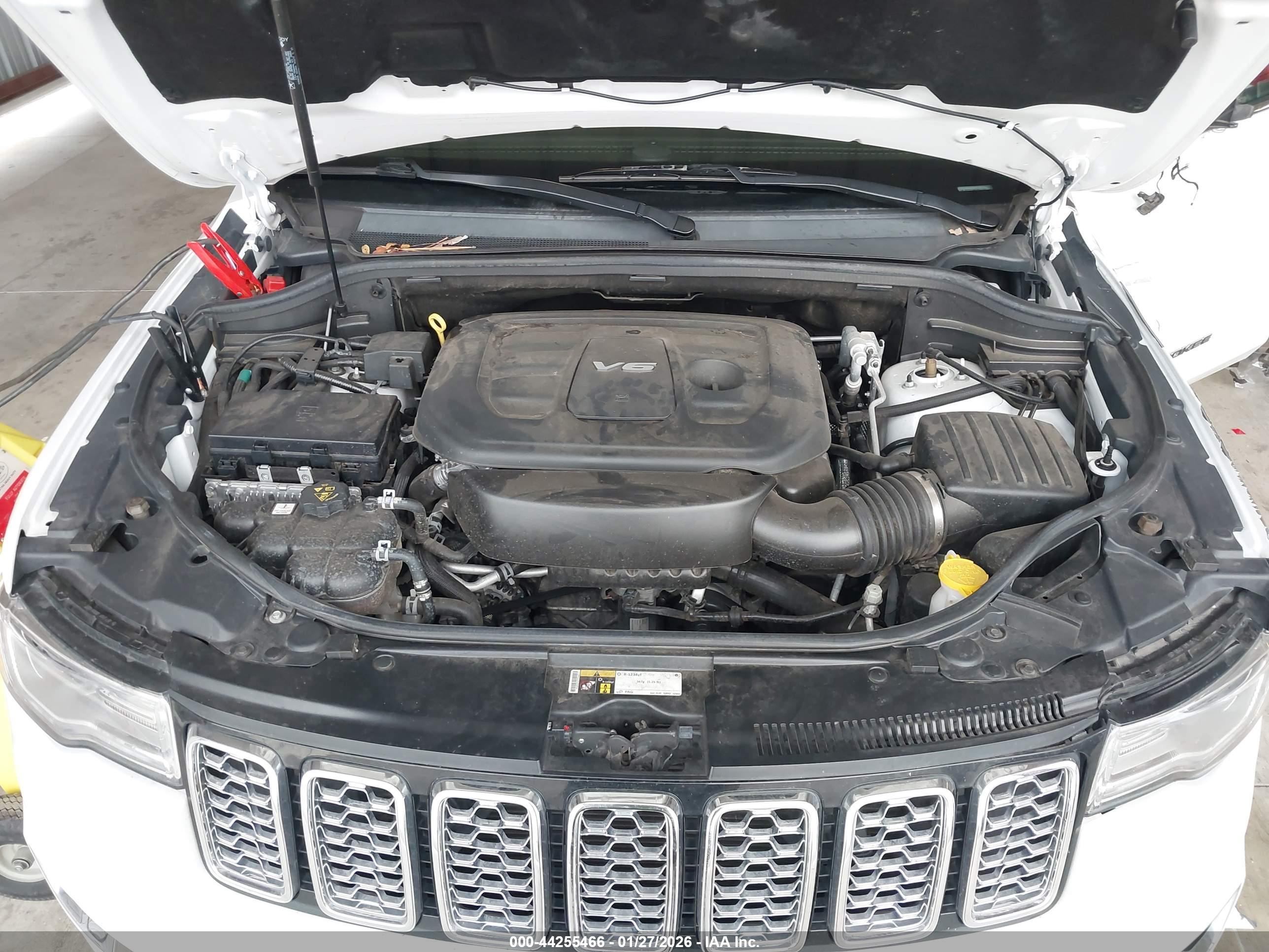 JEEP GRAND image 10
