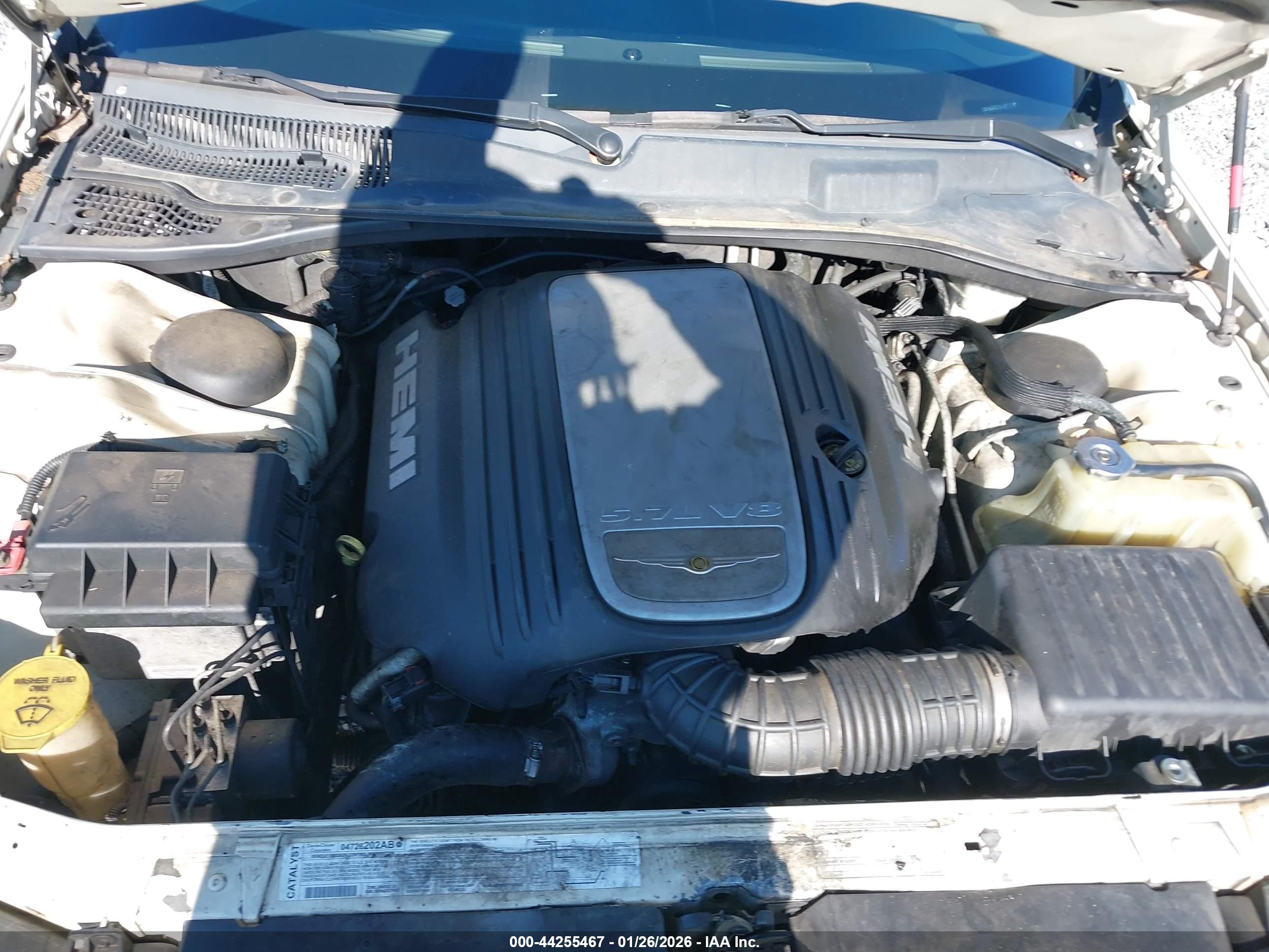 CHRYSLER 300C image 10