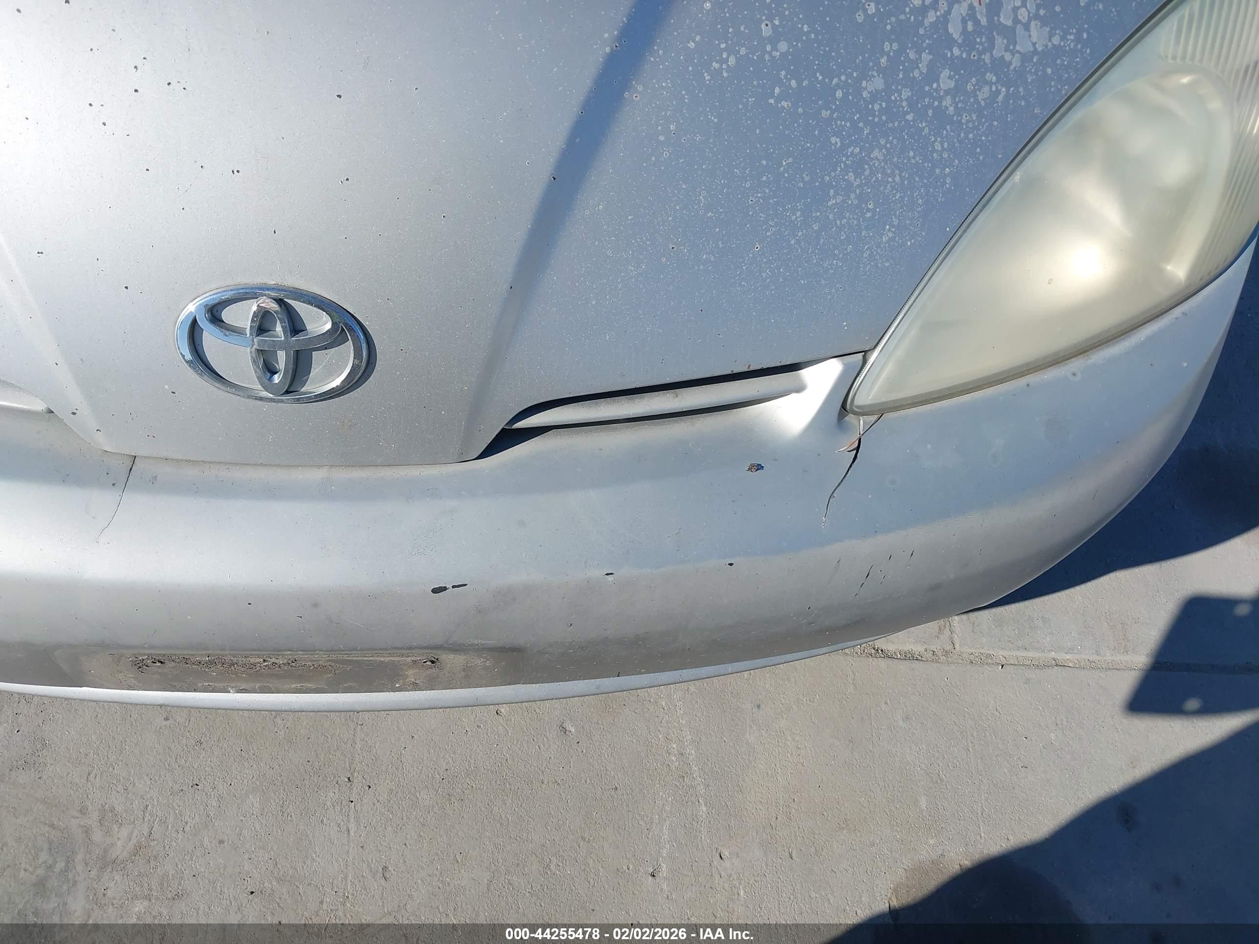 TOYOTA PRIUS image 6