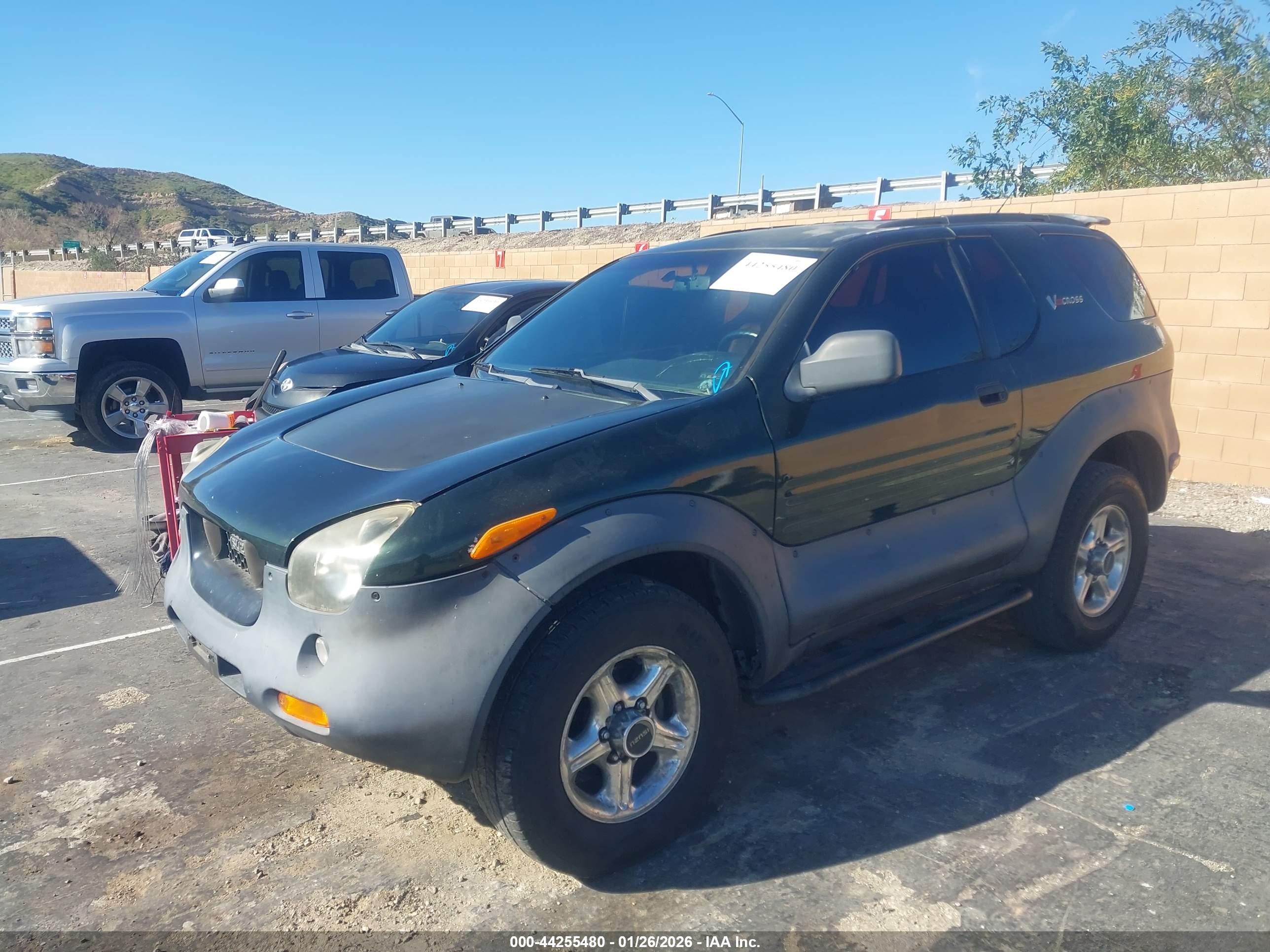 ISUZU VEHICROSS image 2