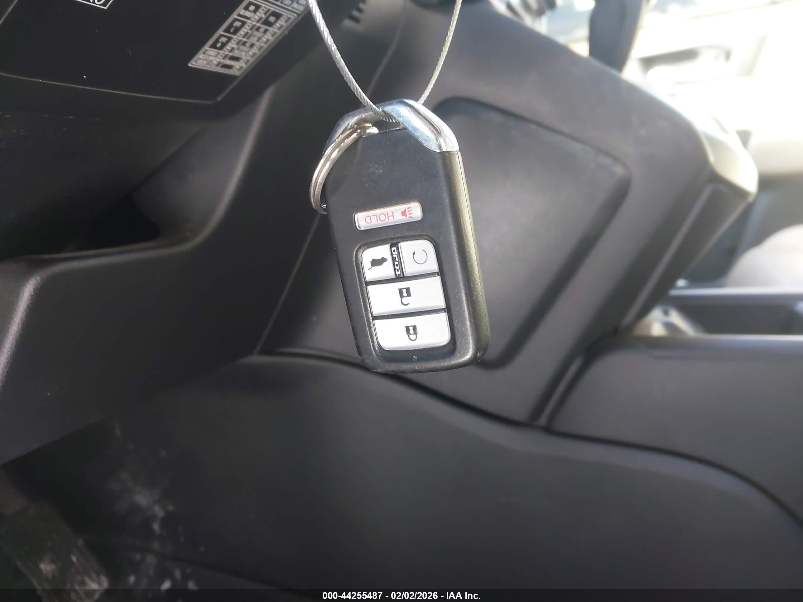 HONDA CR-V image 11