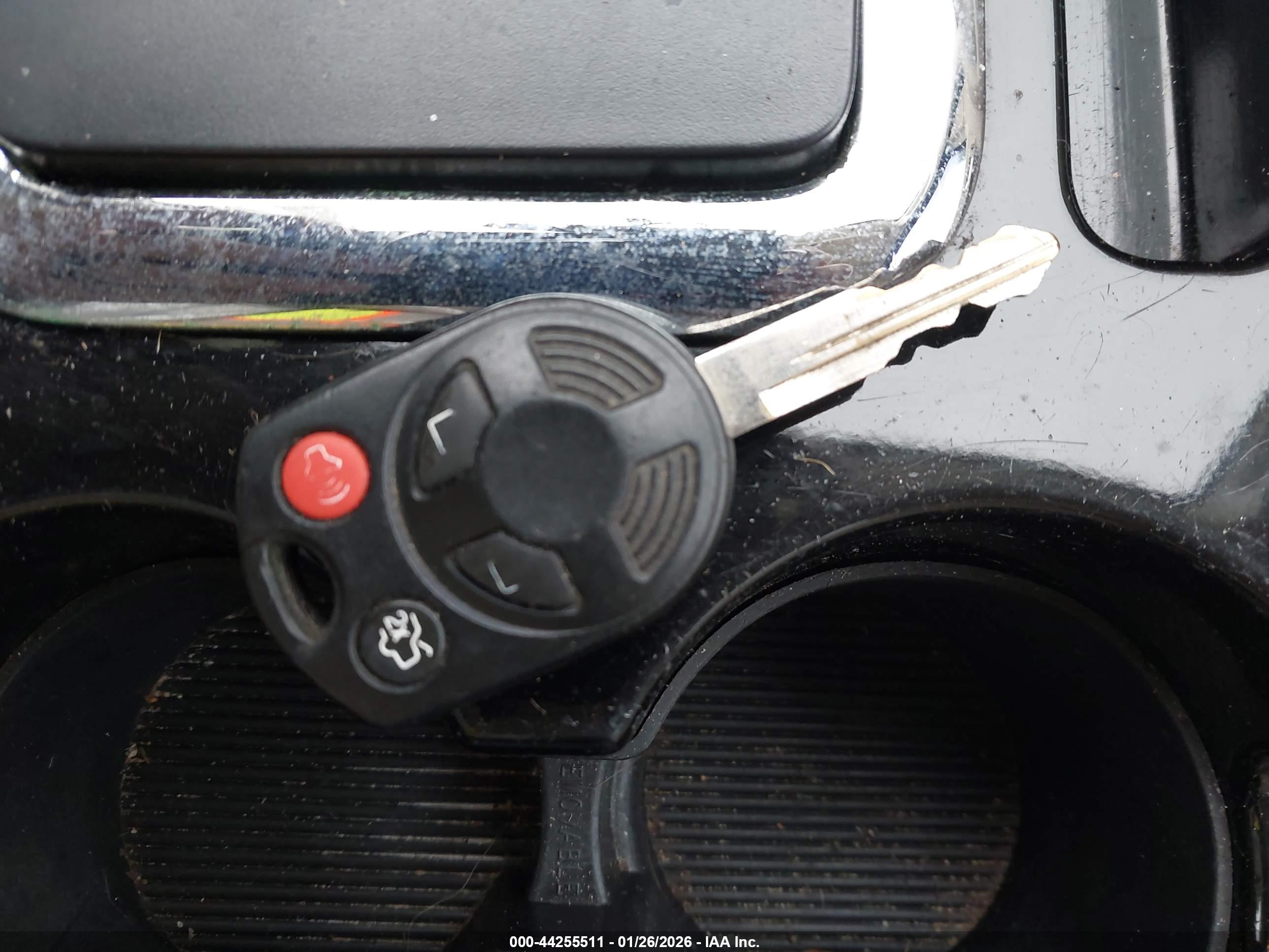 FORD ESCAPE image 11