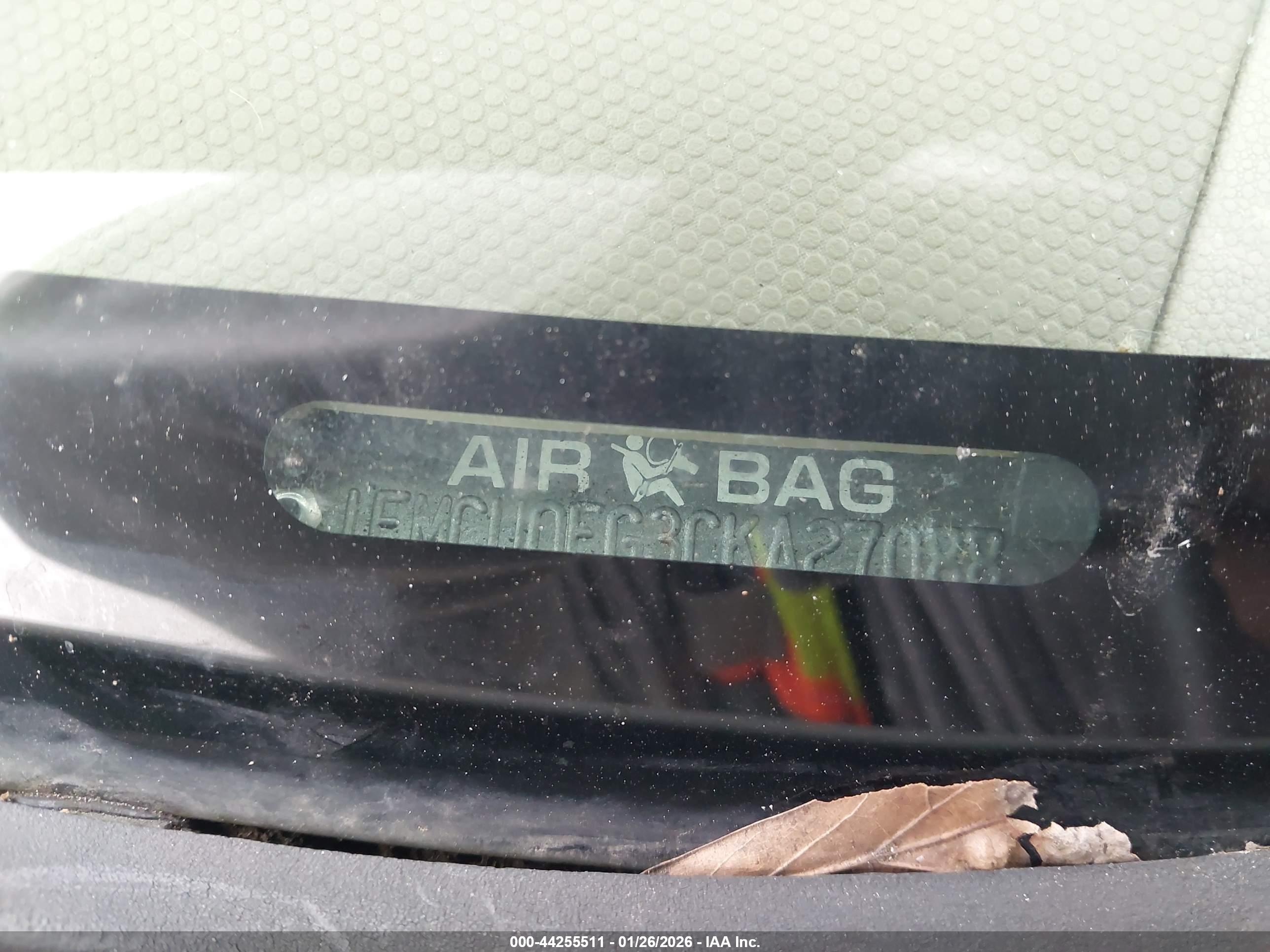 FORD ESCAPE image 9