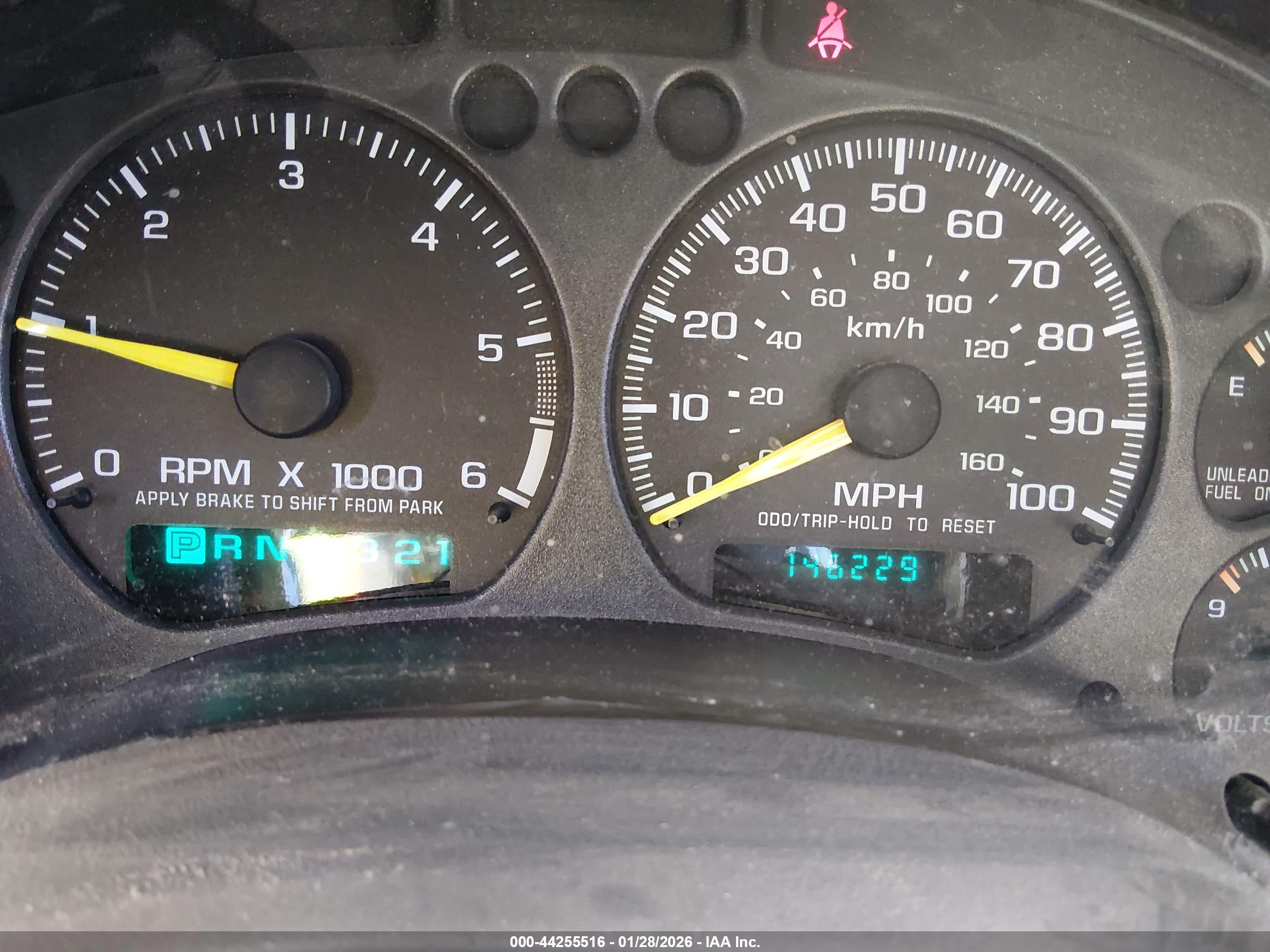 CHEVROLET BLAZER image 7