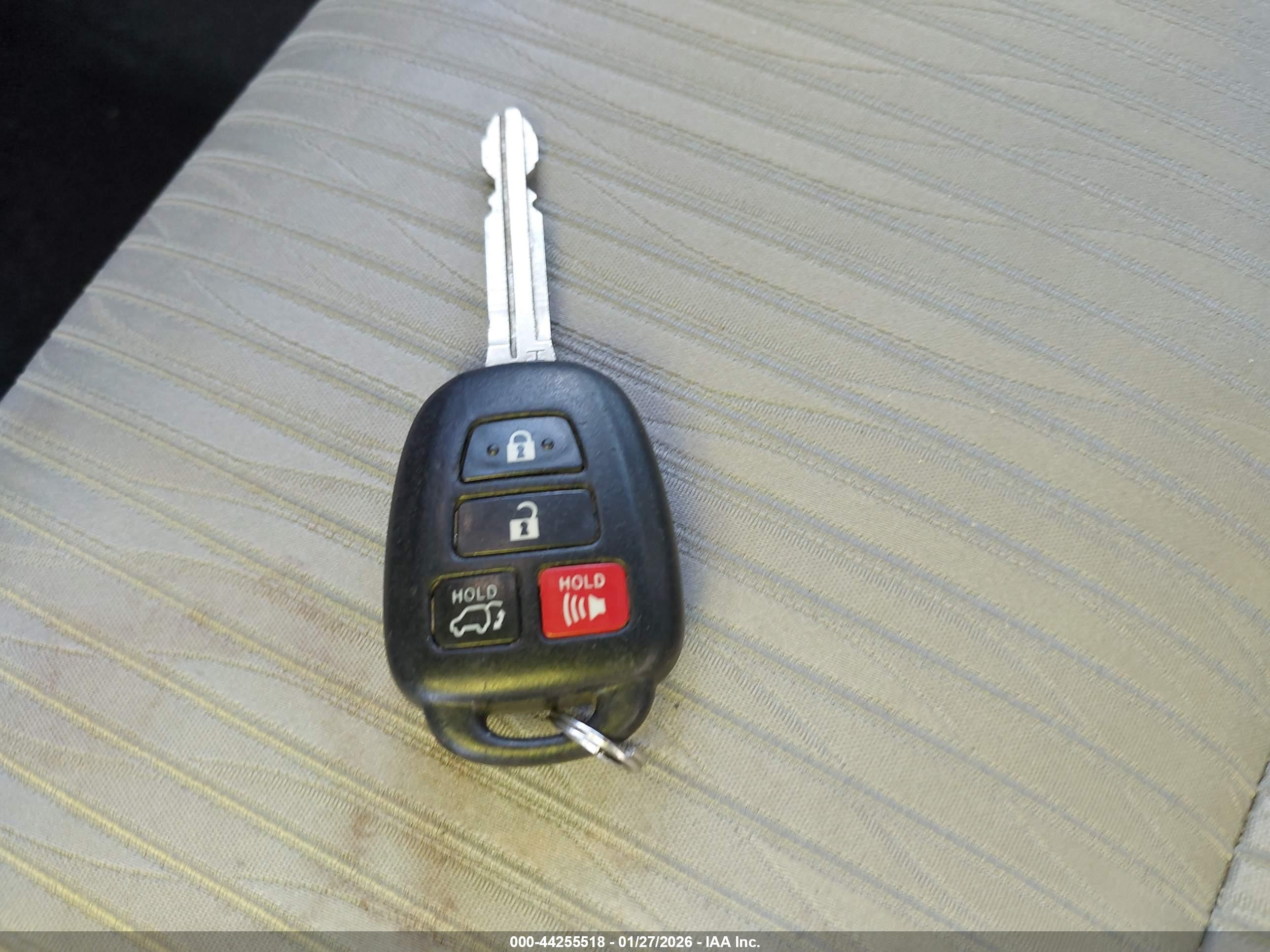 TOYOTA HIGHLANDER image 11